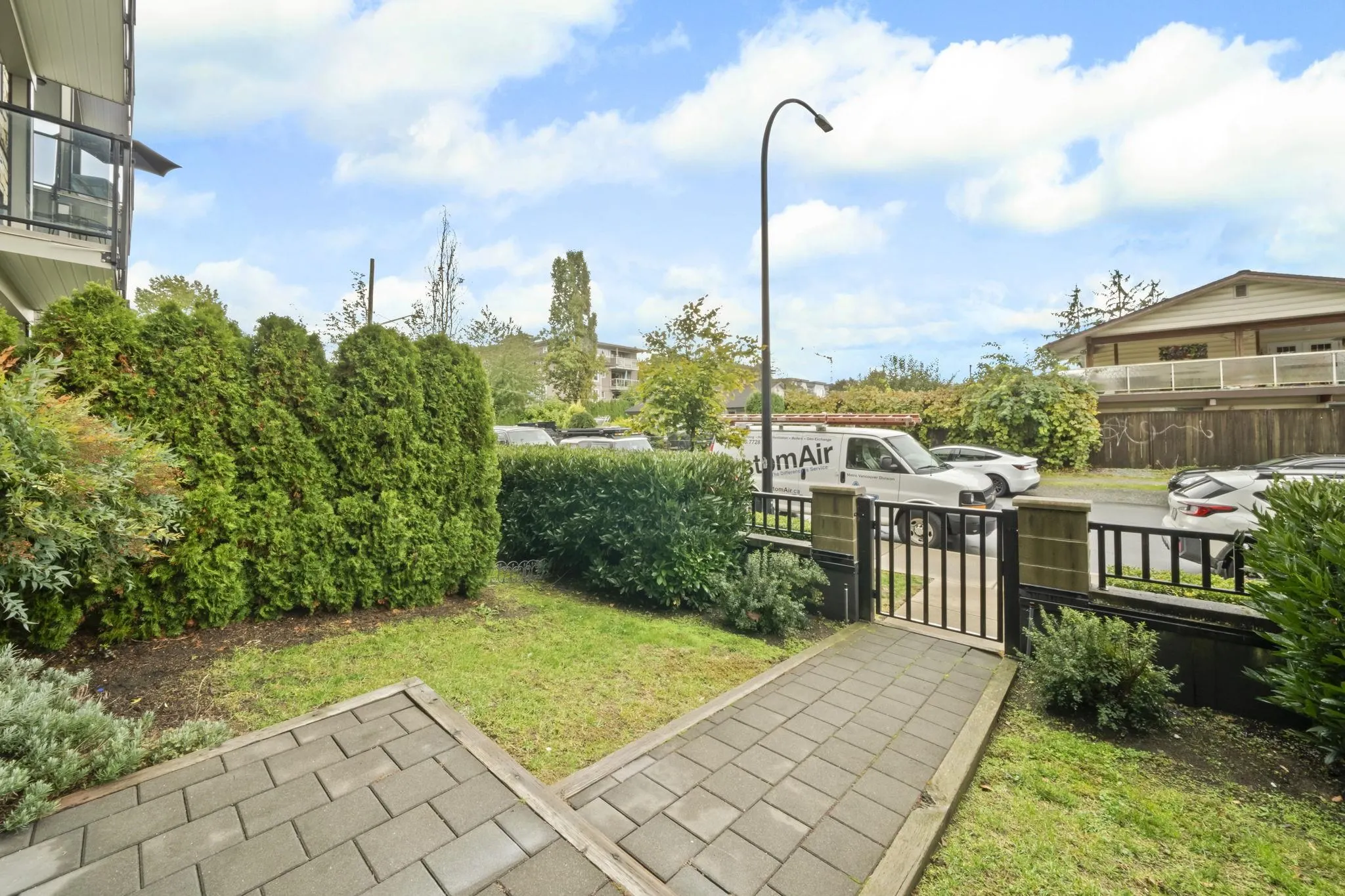 102 12310 222 Street