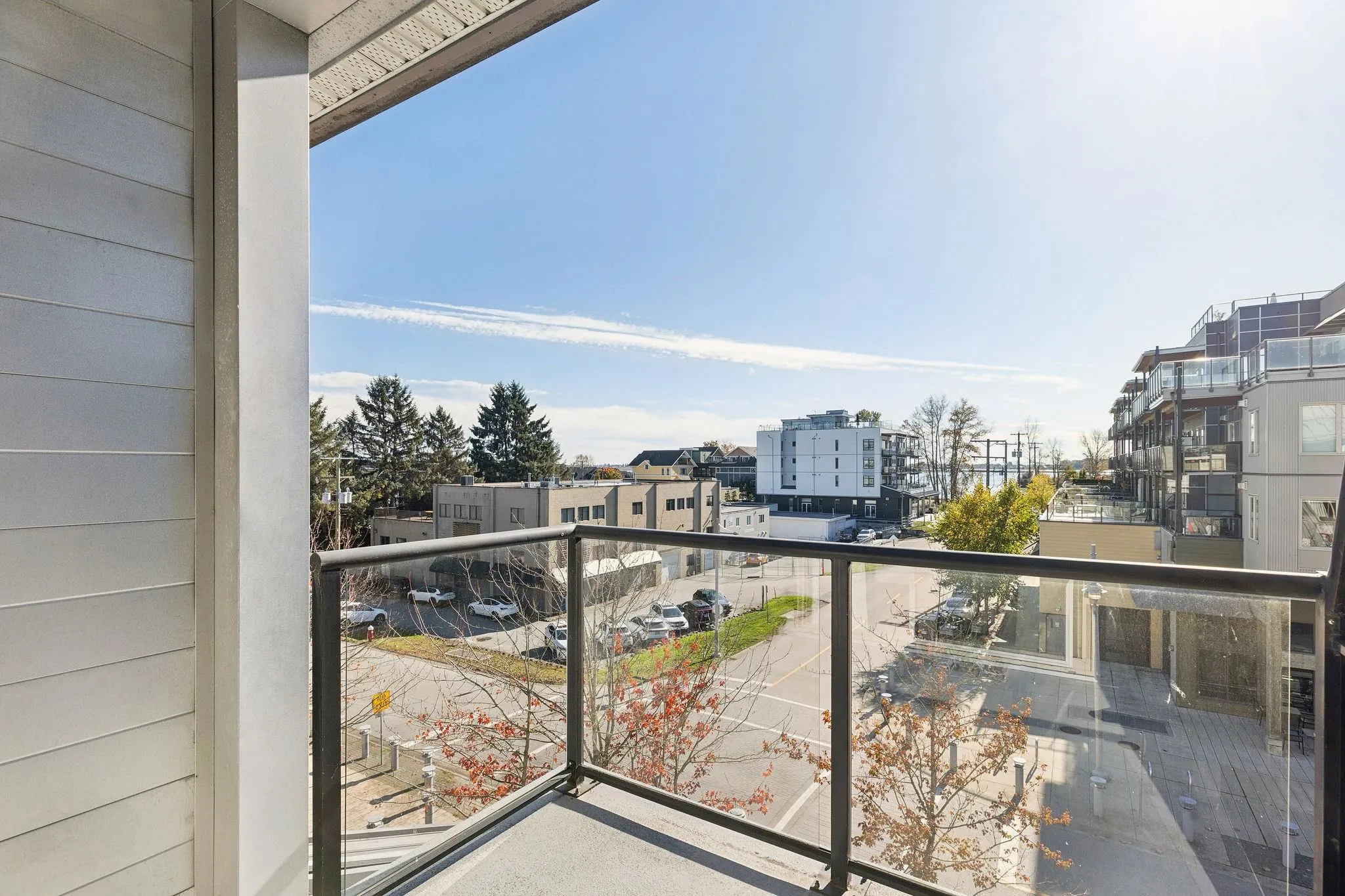 220 6111 London Road