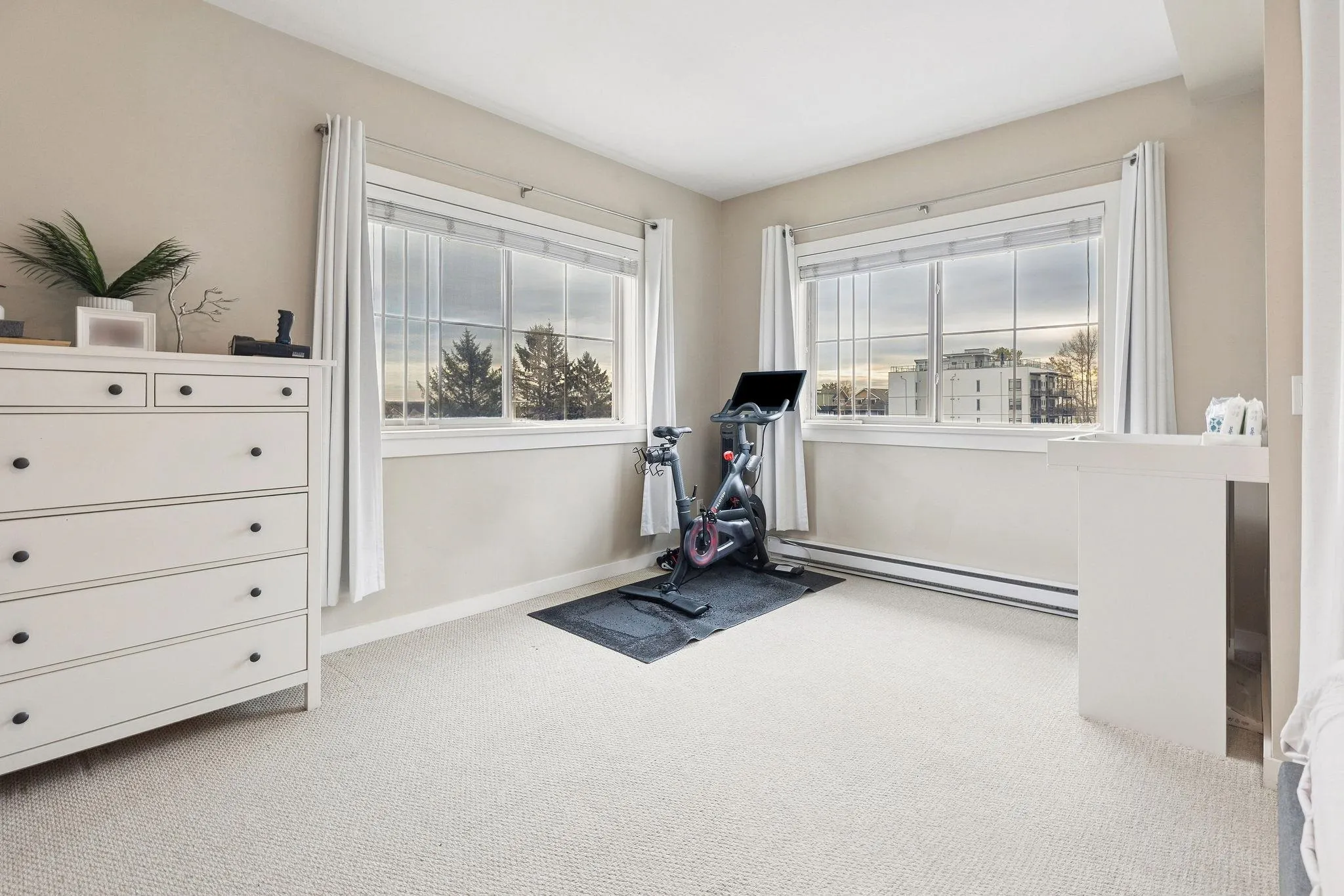 220 6111 London Road