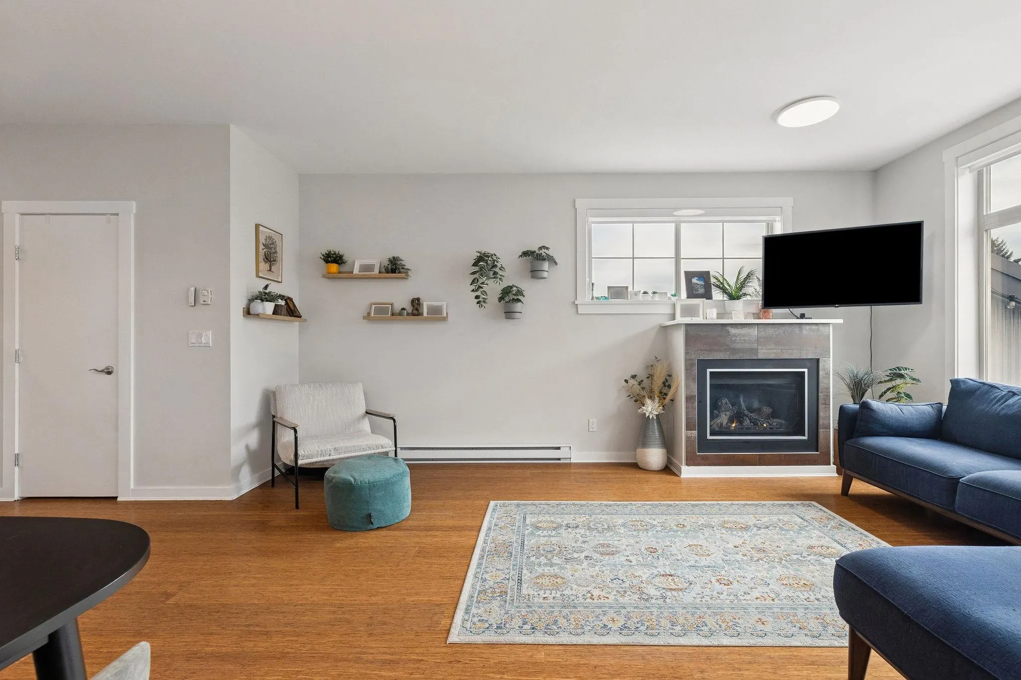 220 6111 London Road