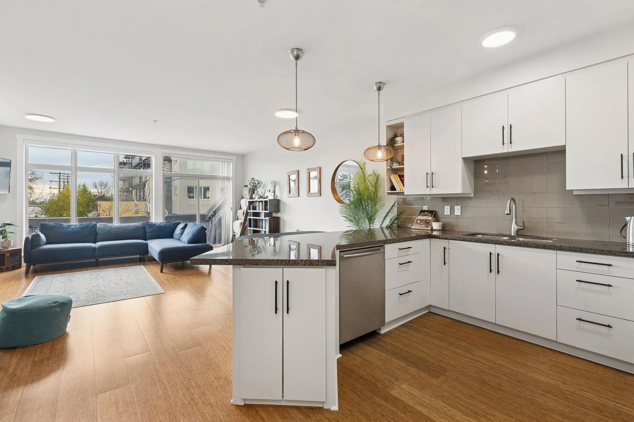 220 6111 London Road