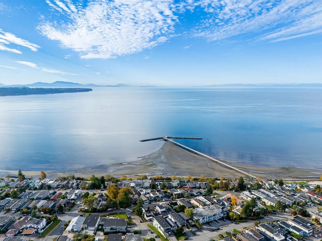 PH4 15357 Roper Avenue