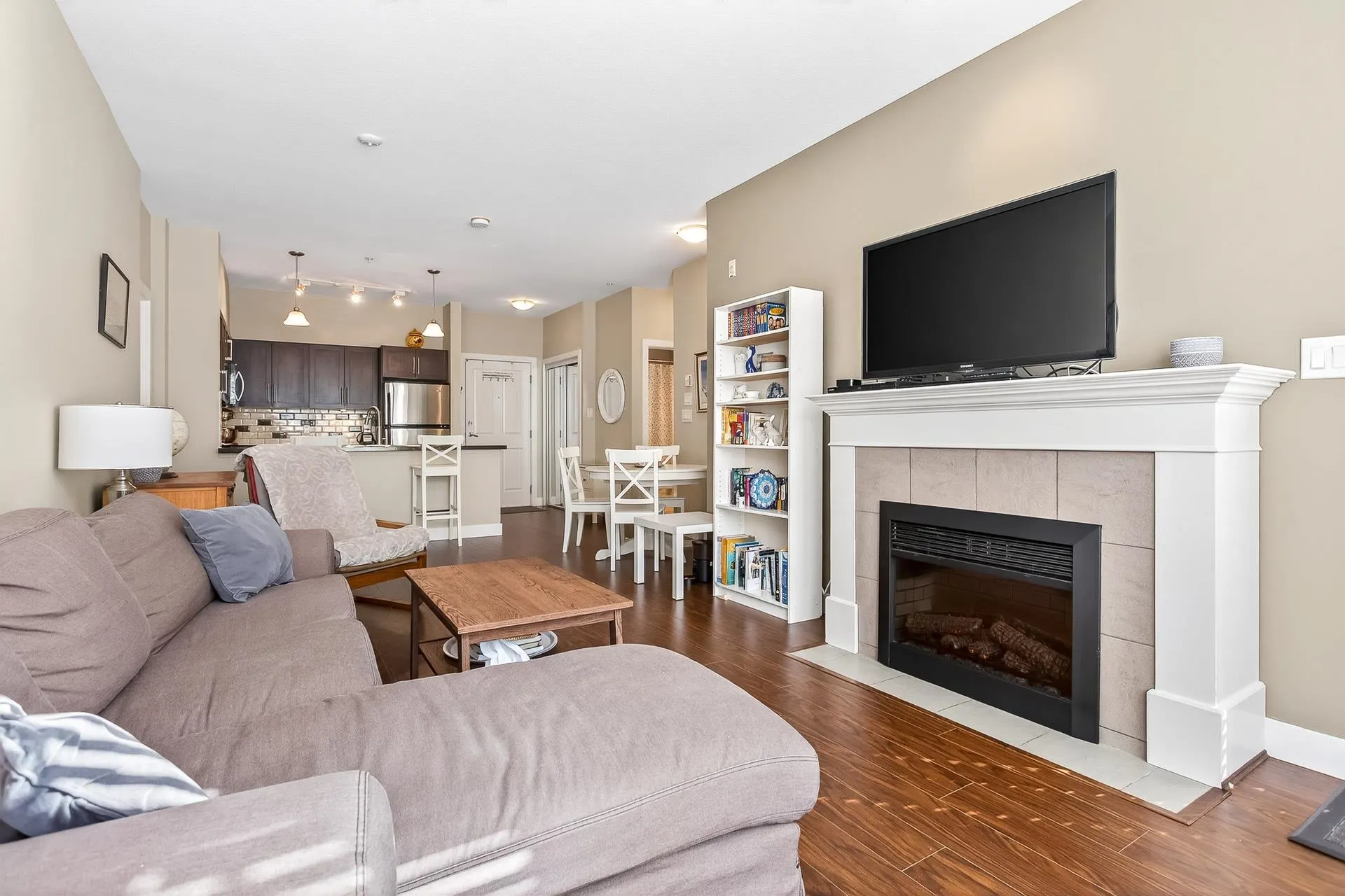 109 2353 Marpole Avenue