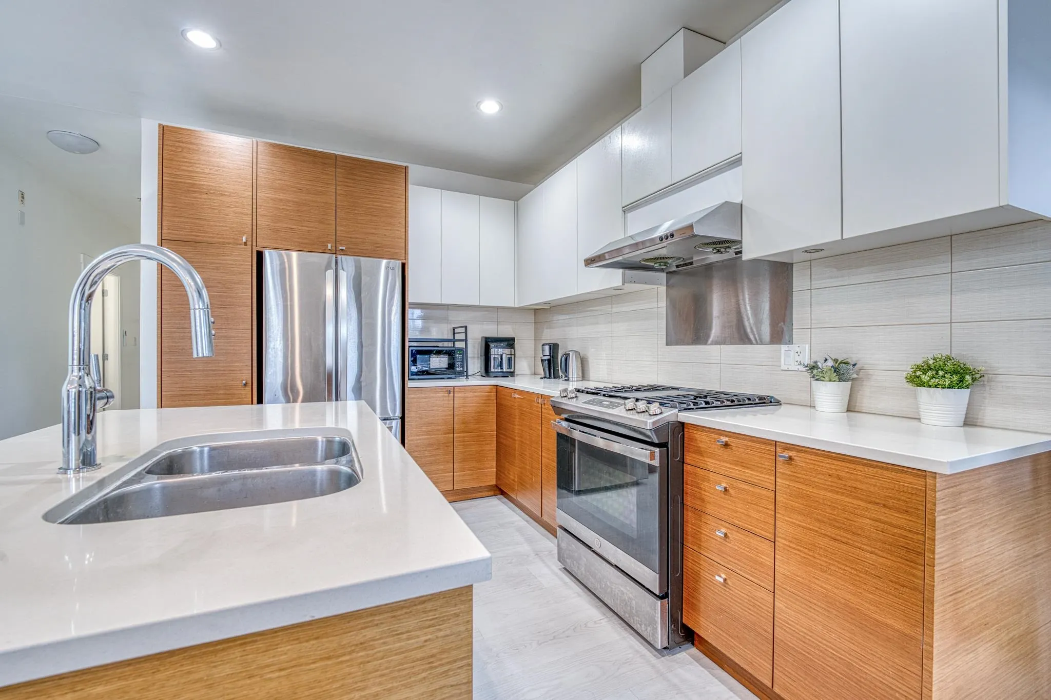 205 3900 Moncton Street