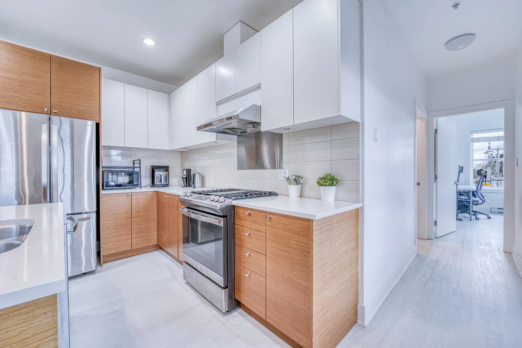 205 3900 Moncton Street