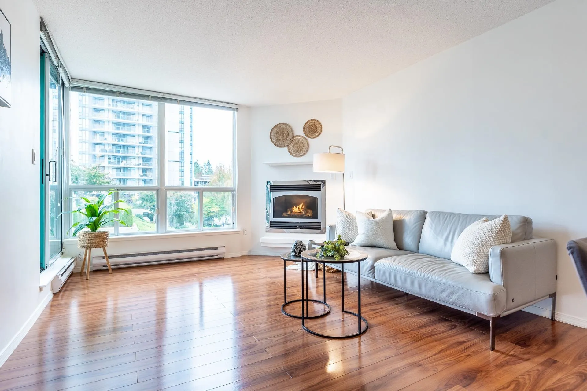 405 1148 Heffley Crescent