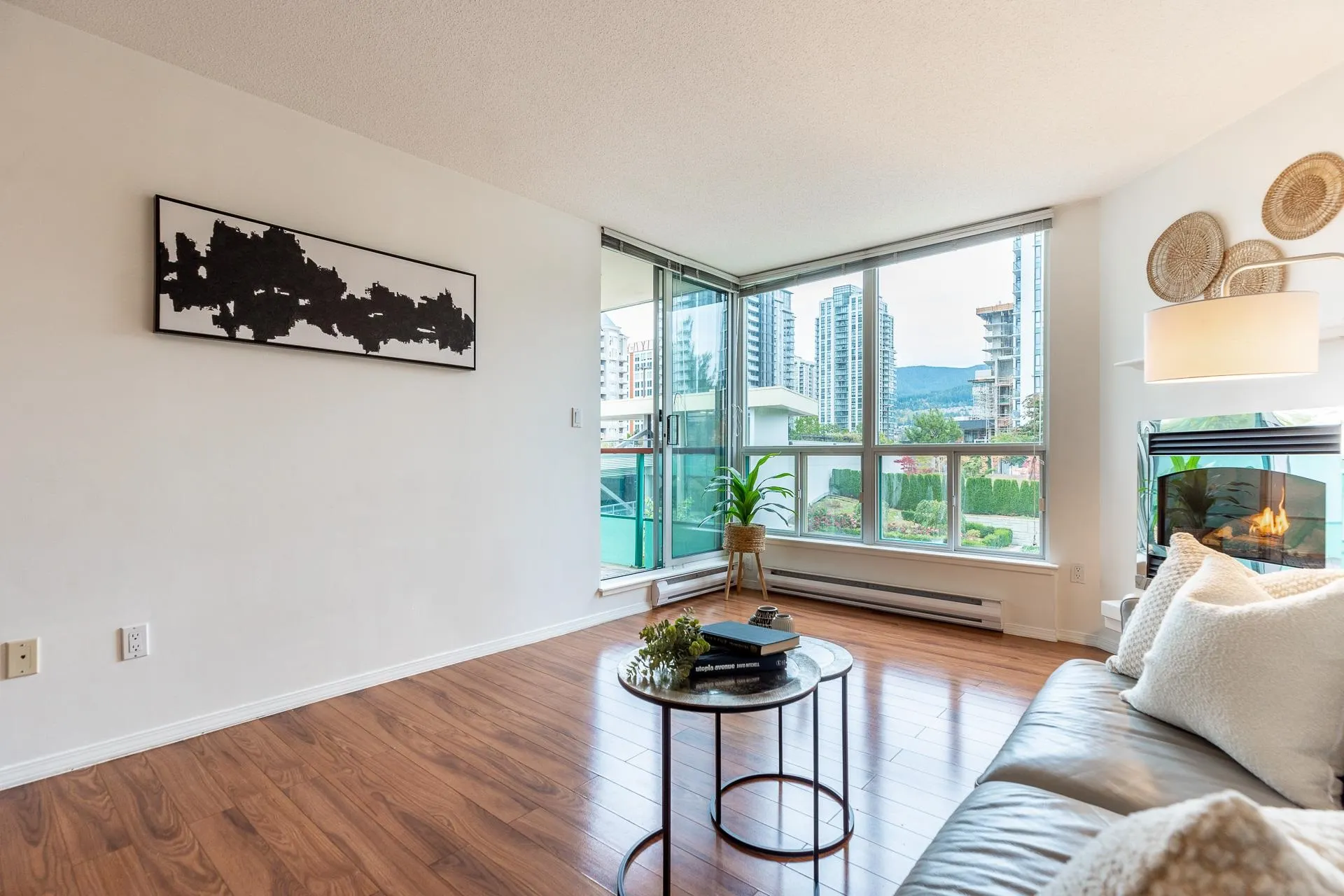 405 1148 Heffley Crescent