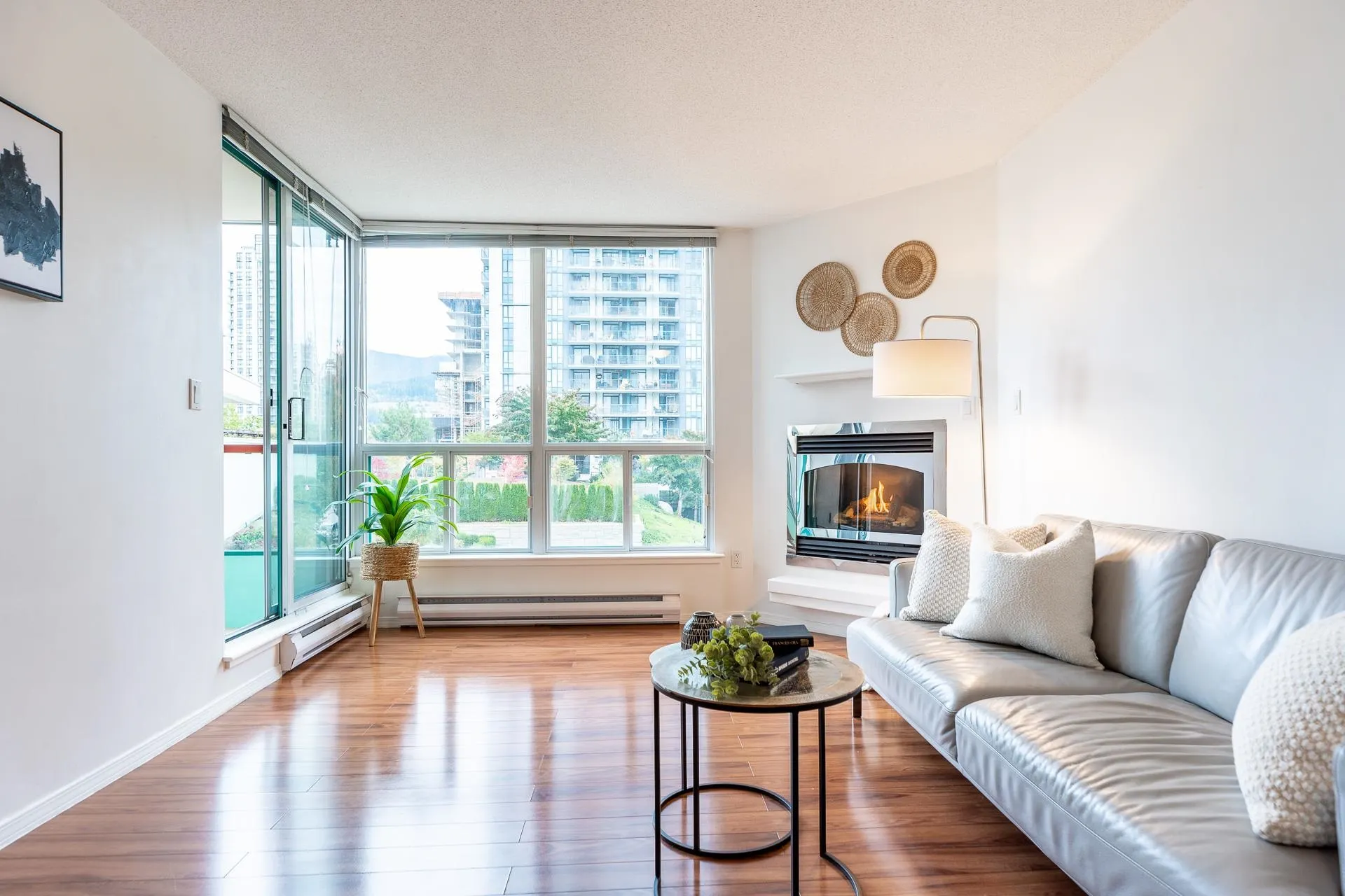 405 1148 Heffley Crescent