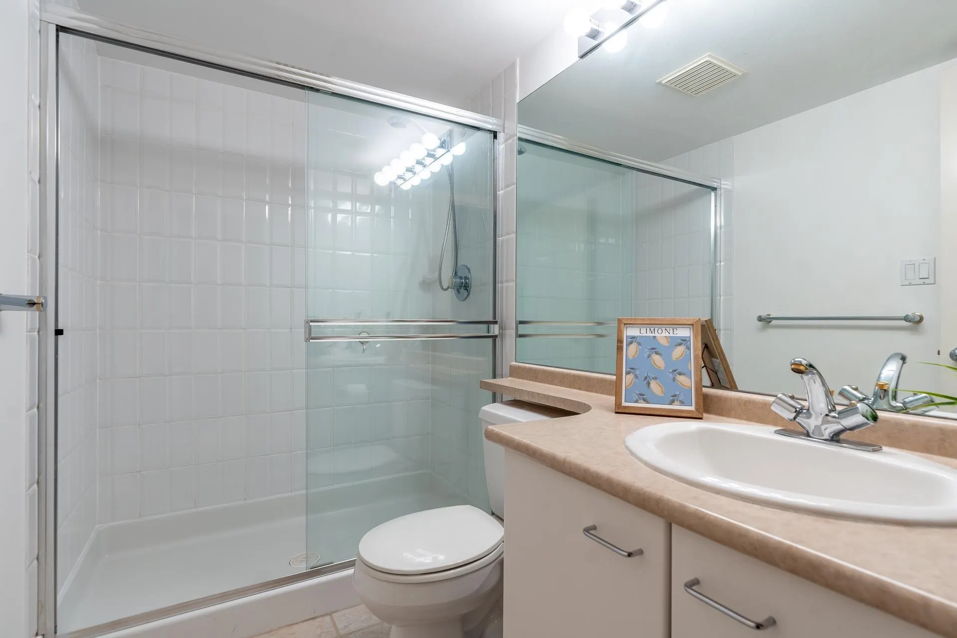 405 1148 Heffley Crescent