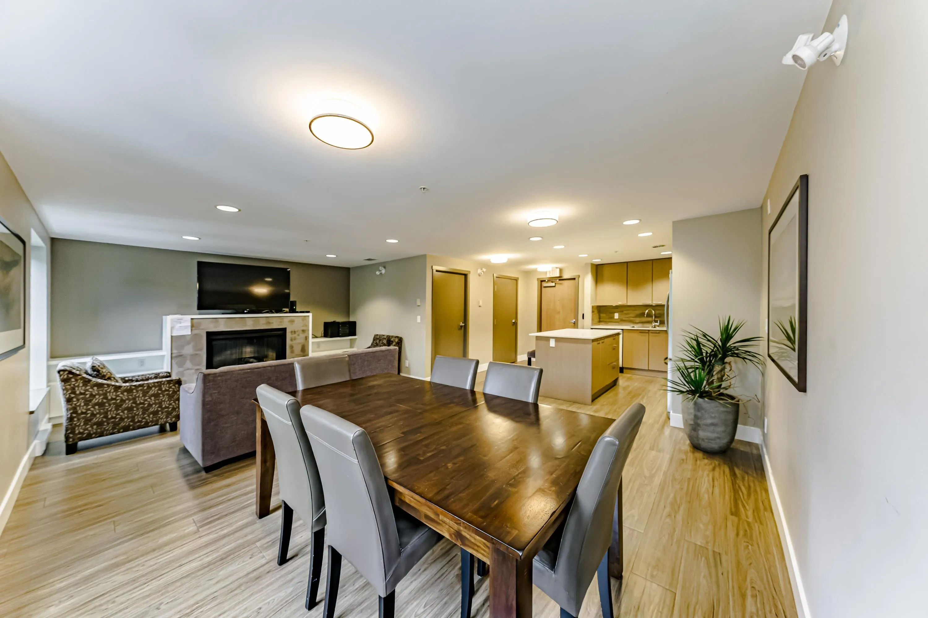 202 202 Lebleu Street