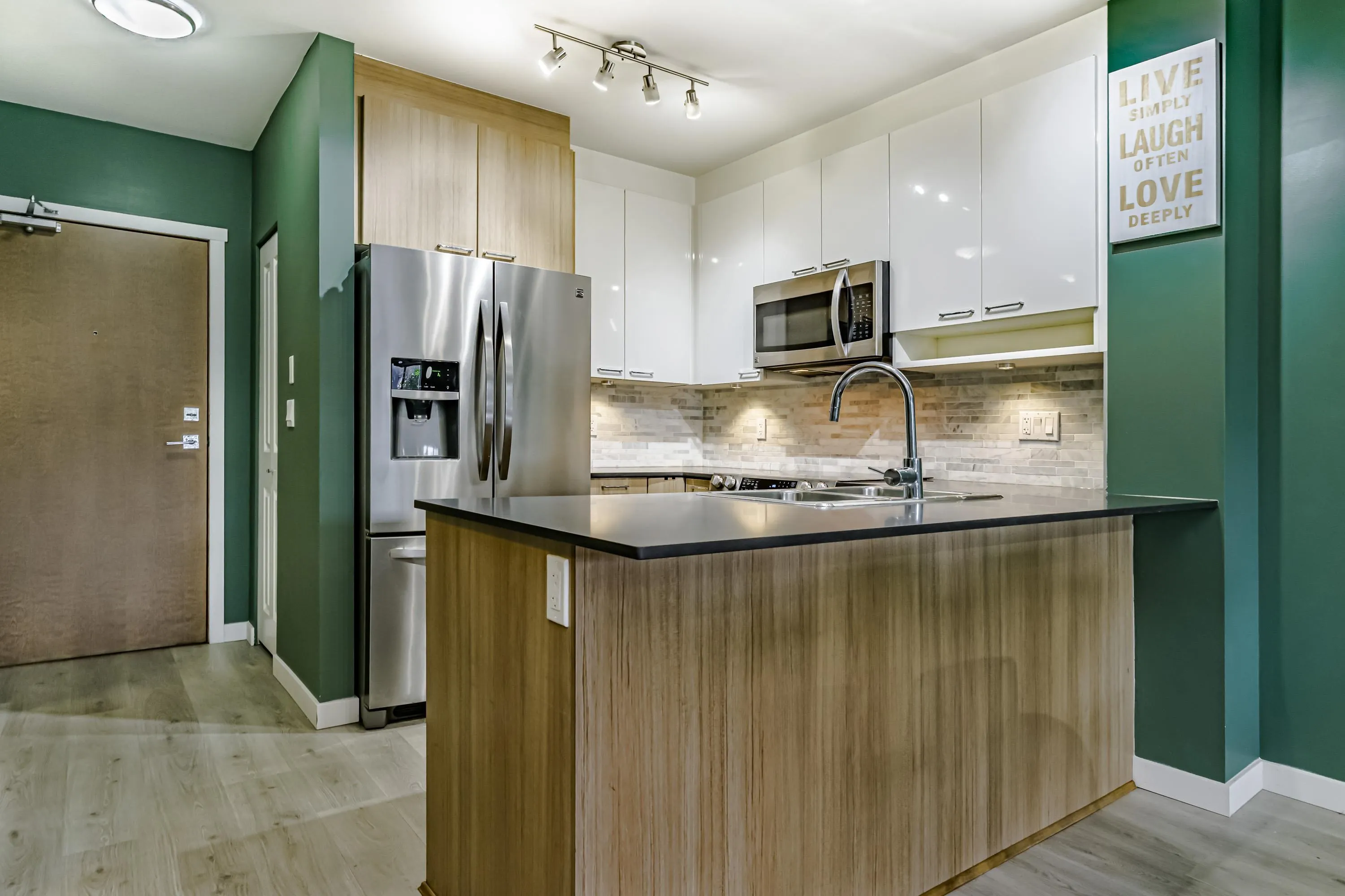 202 202 Lebleu Street