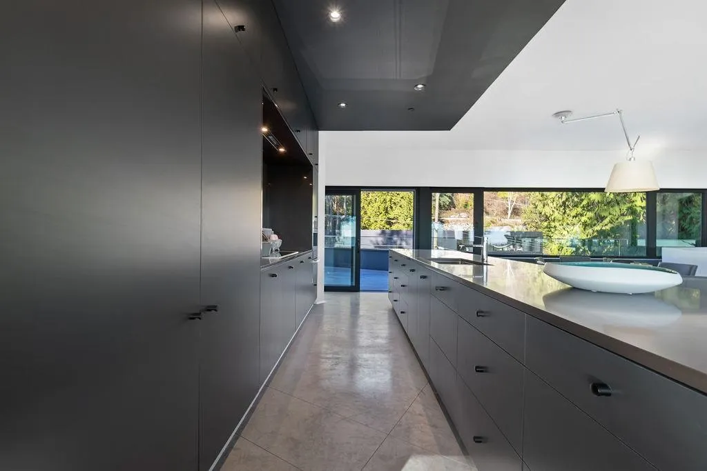 4166 Rose Crescent