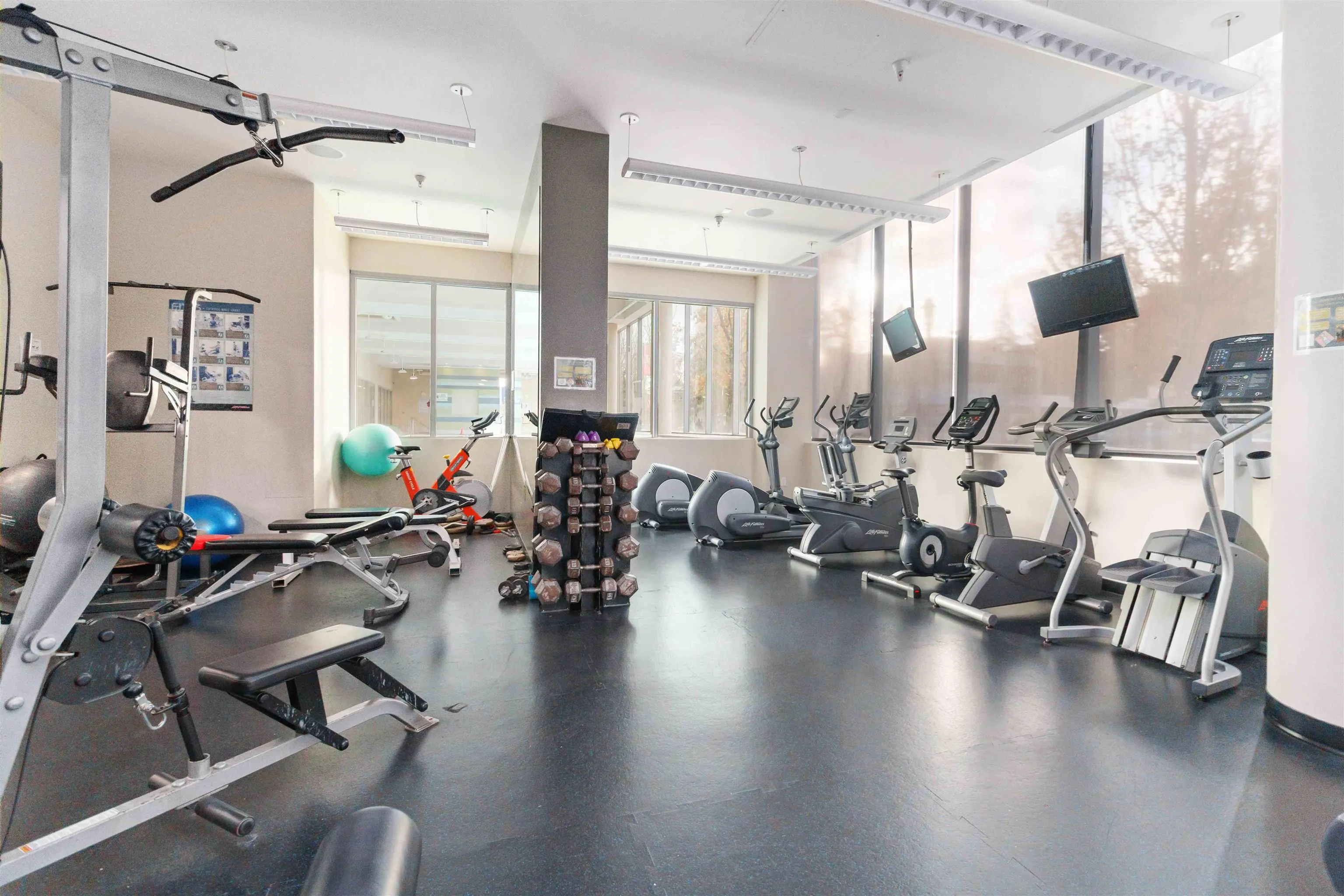 1002 7371 Westminster Highway