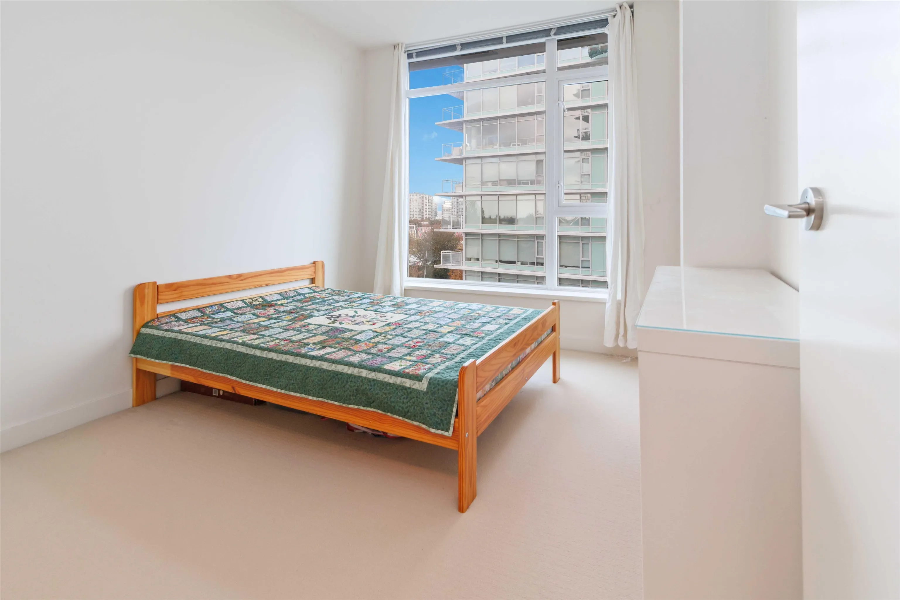 1002 7371 Westminster Highway