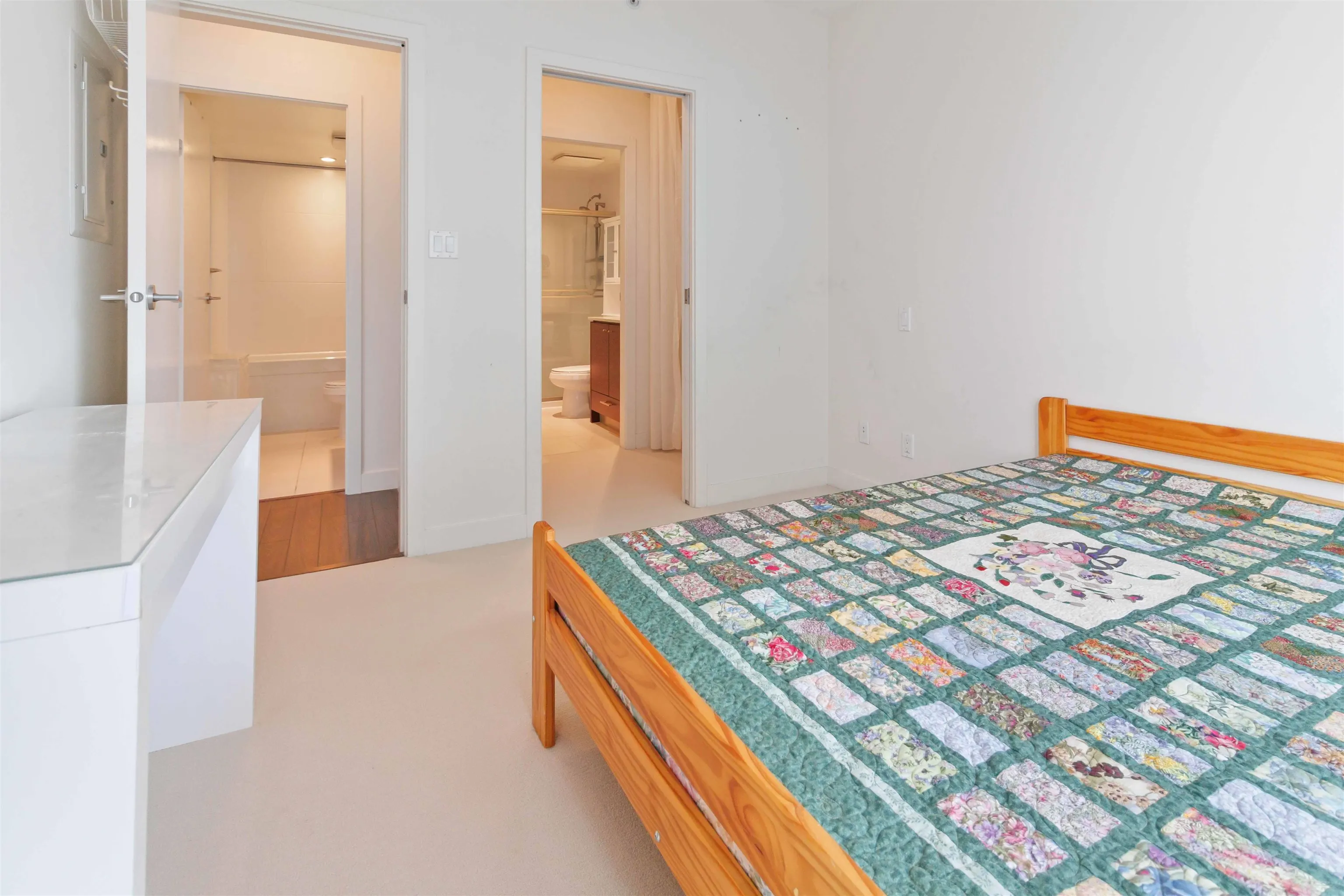 1002 7371 Westminster Highway