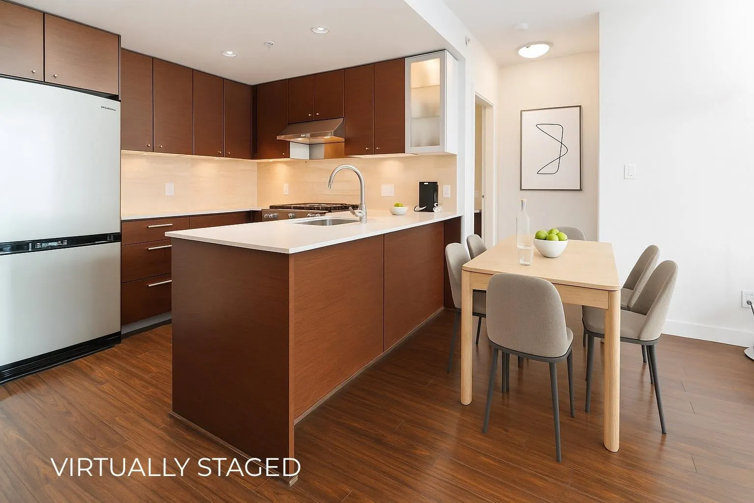 1002 7371 Westminster Highway