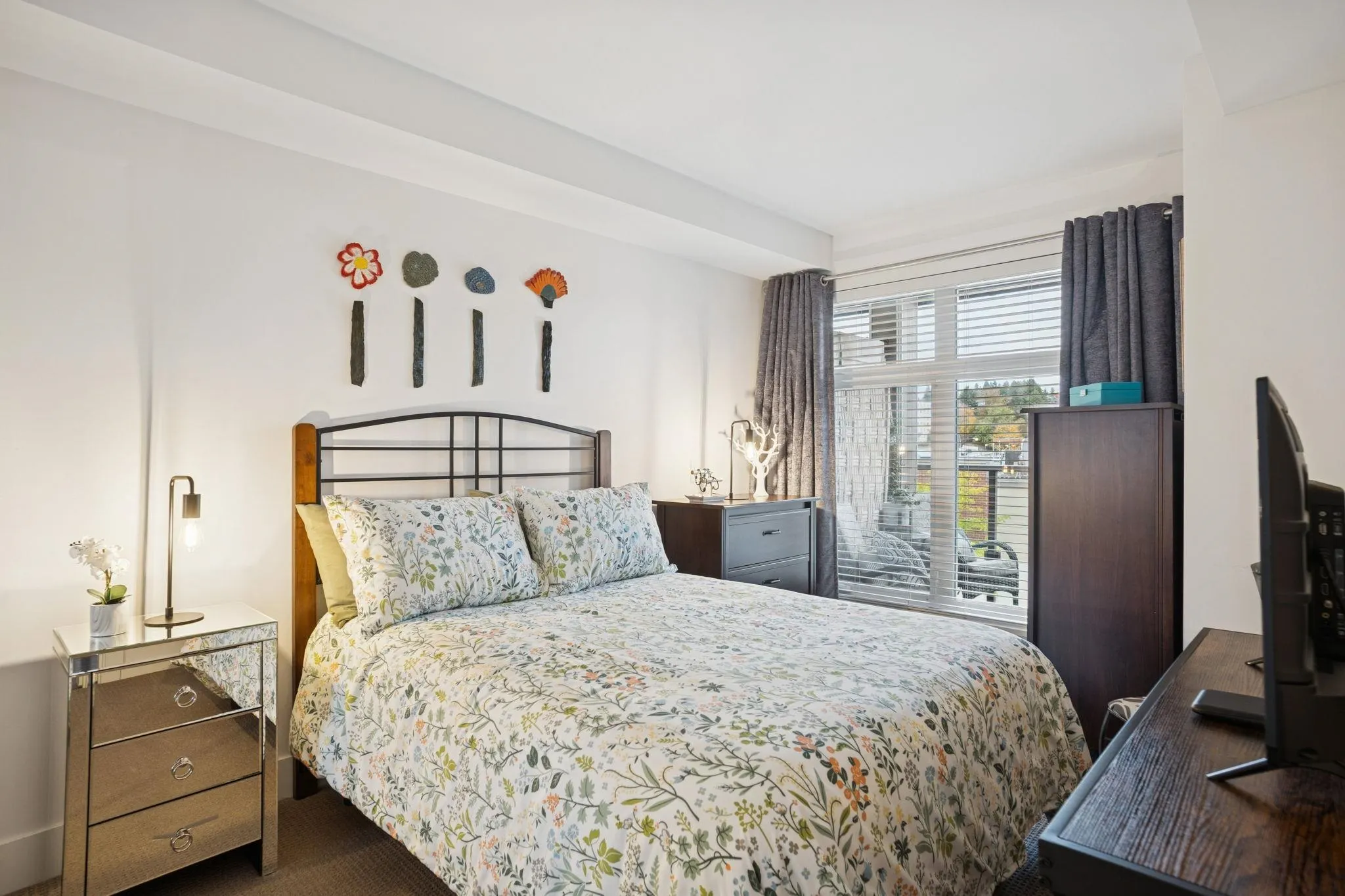 316 55 Eighth Avenue