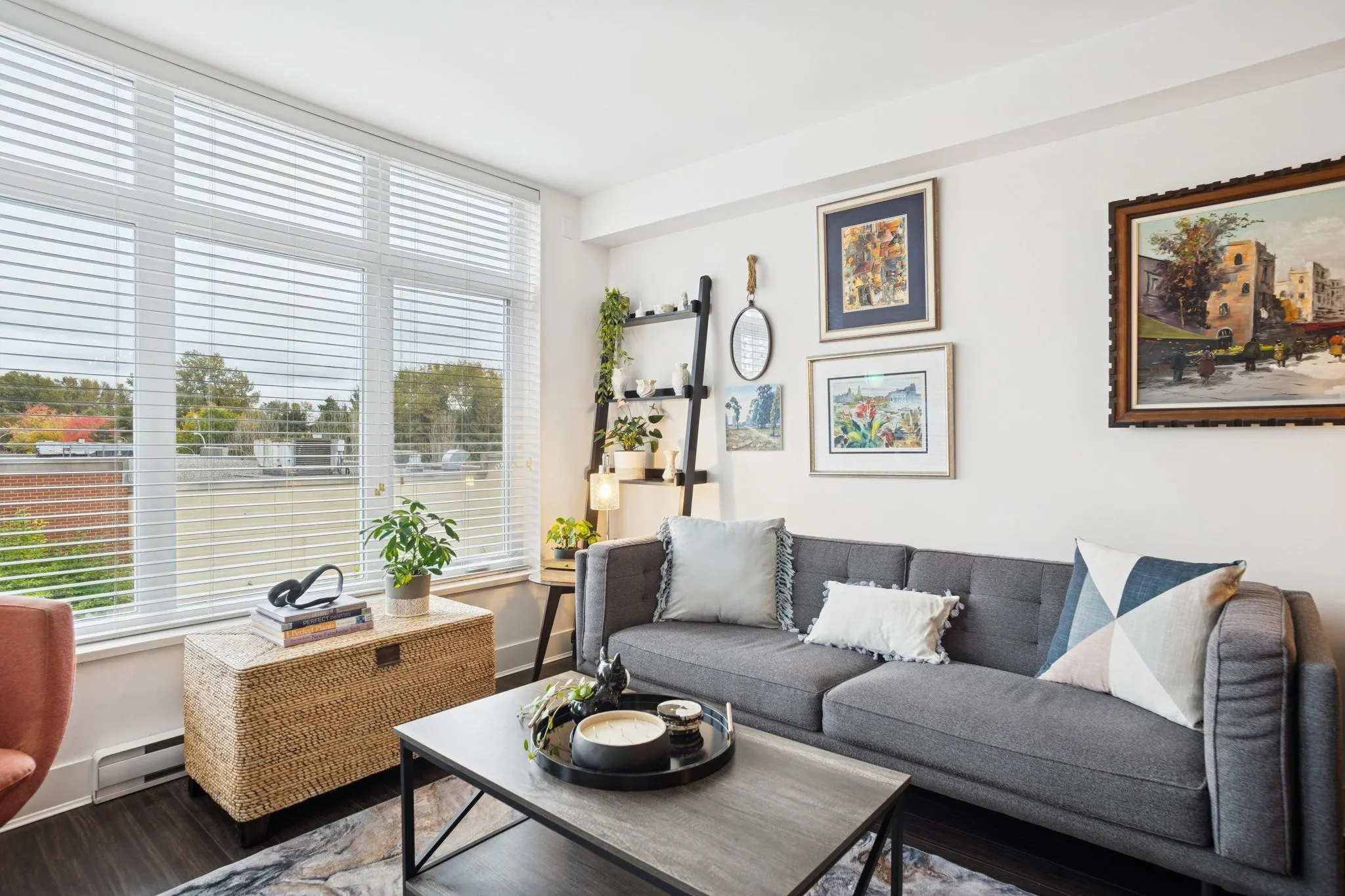 316 55 Eighth Avenue