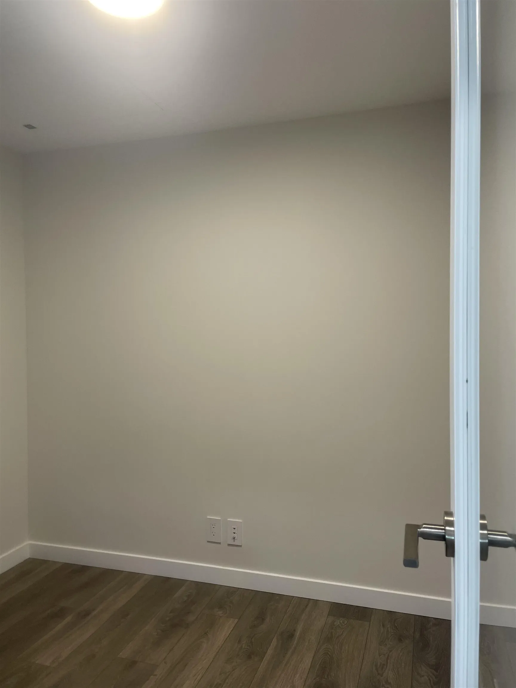 2202 305 Morrissey Road