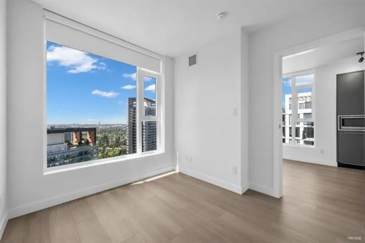 3207 13725 George Junction Street