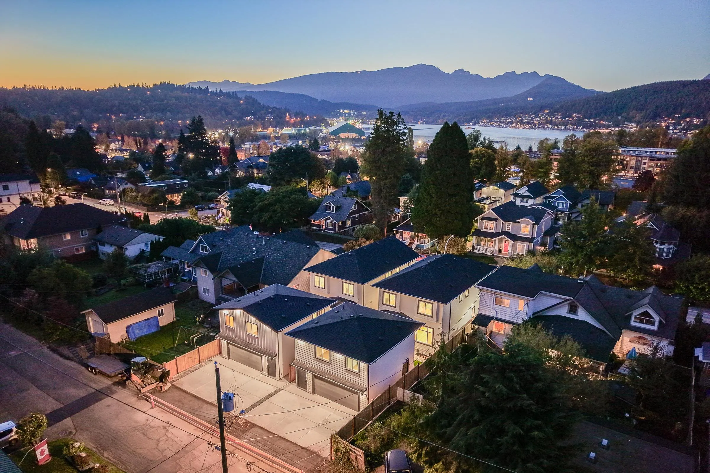 2717 Henry Street