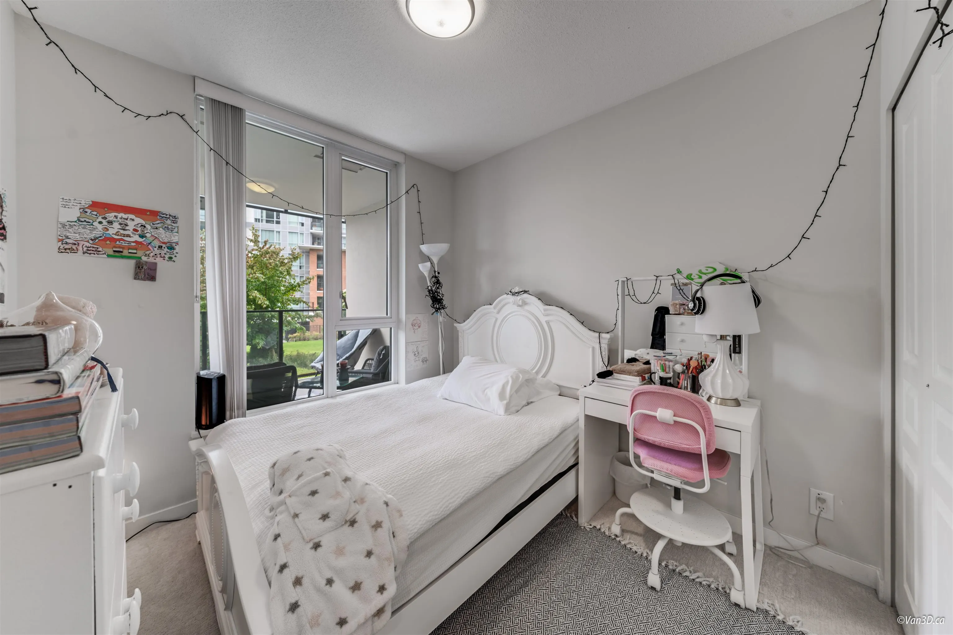 304 3100 Windsor Gate