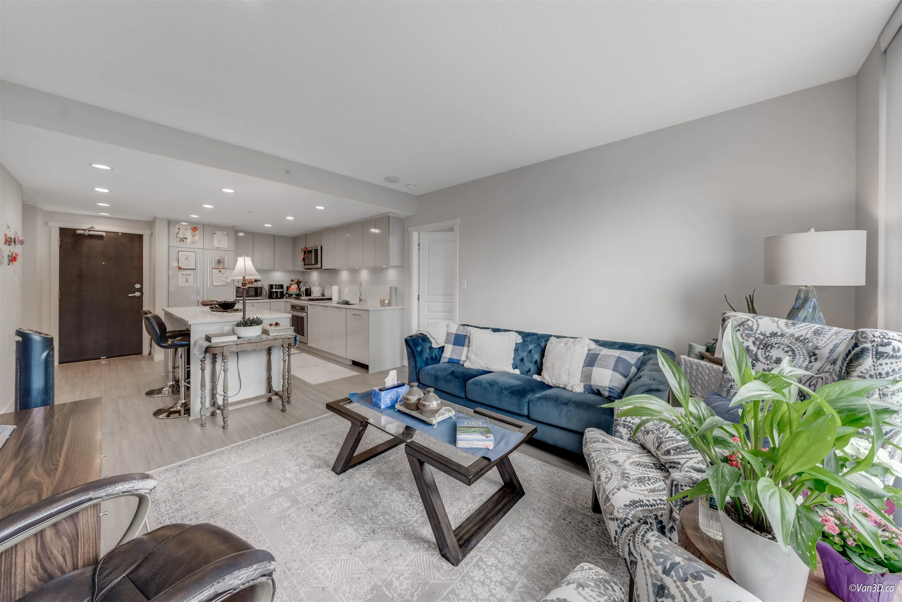 304 3100 Windsor Gate