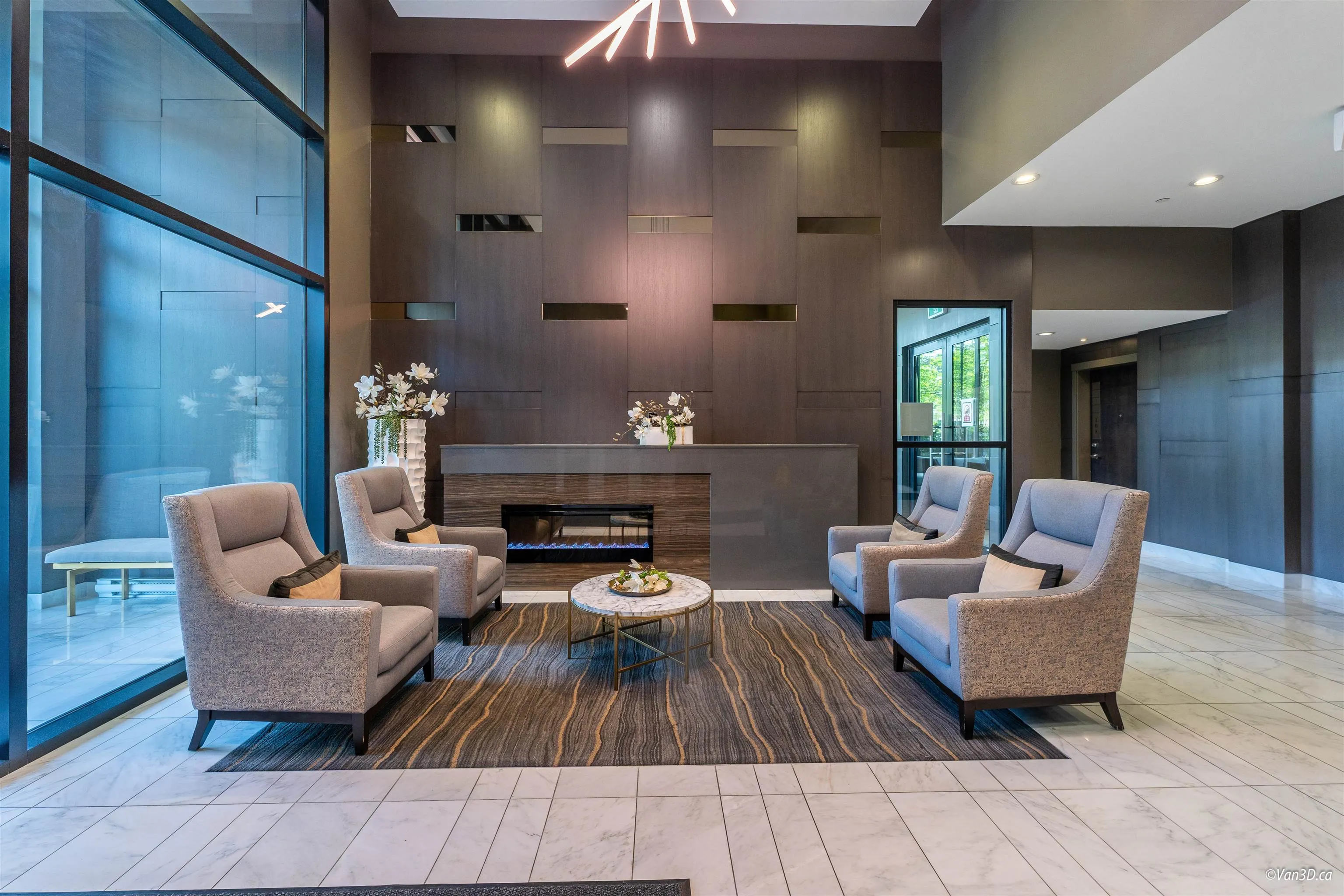 304 3100 Windsor Gate