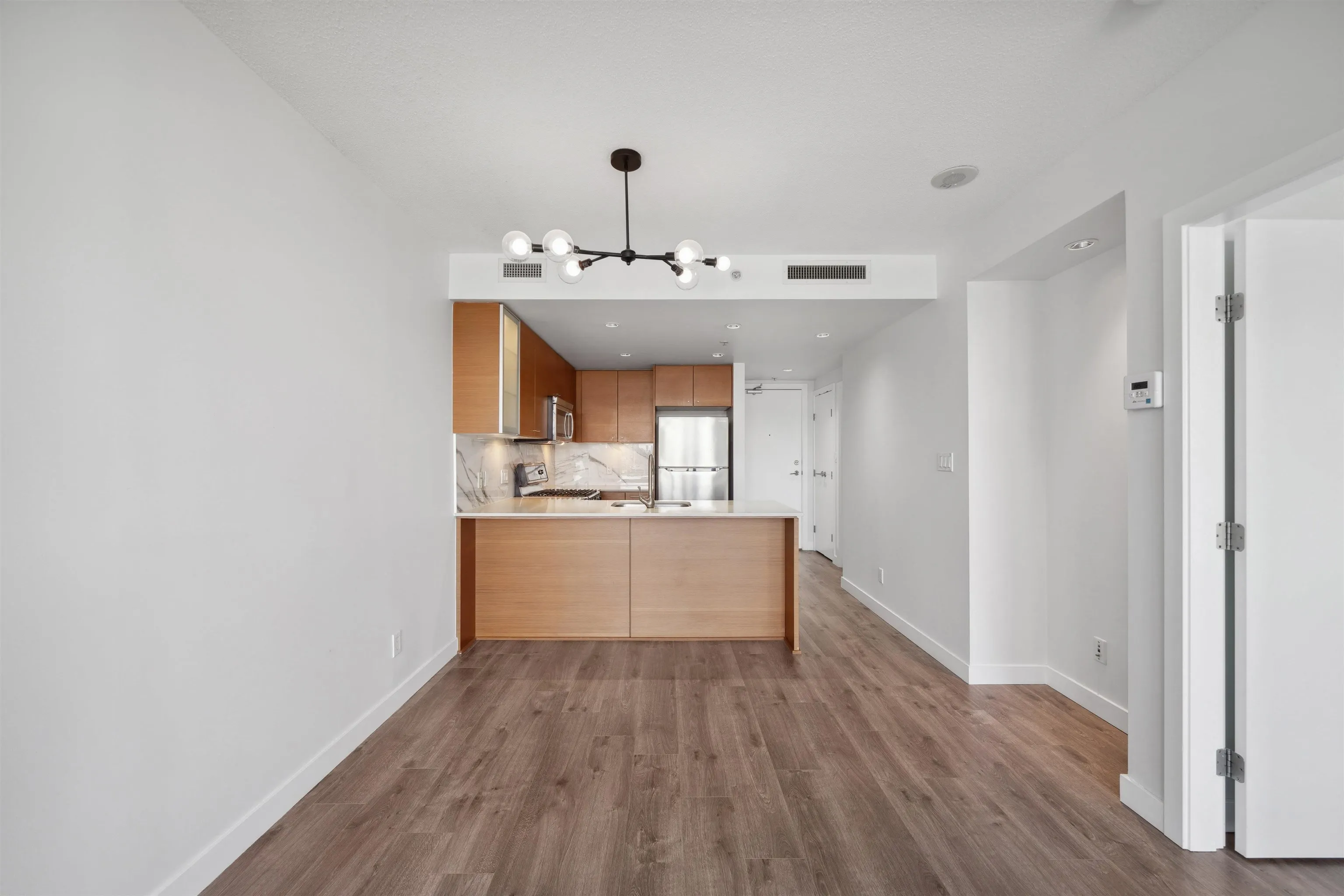 1505 5900 Alderbridge Way