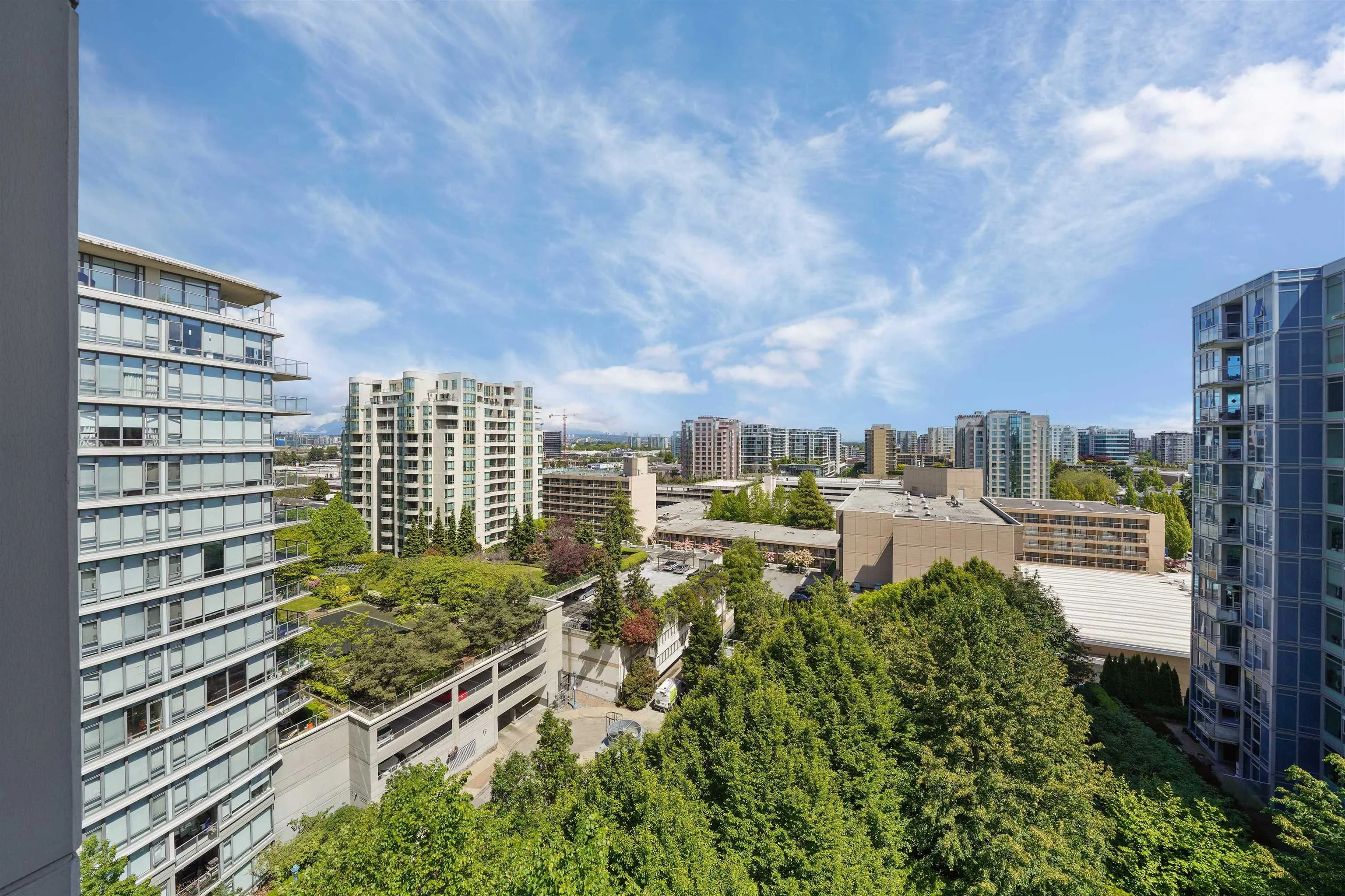 1505 5900 Alderbridge Way