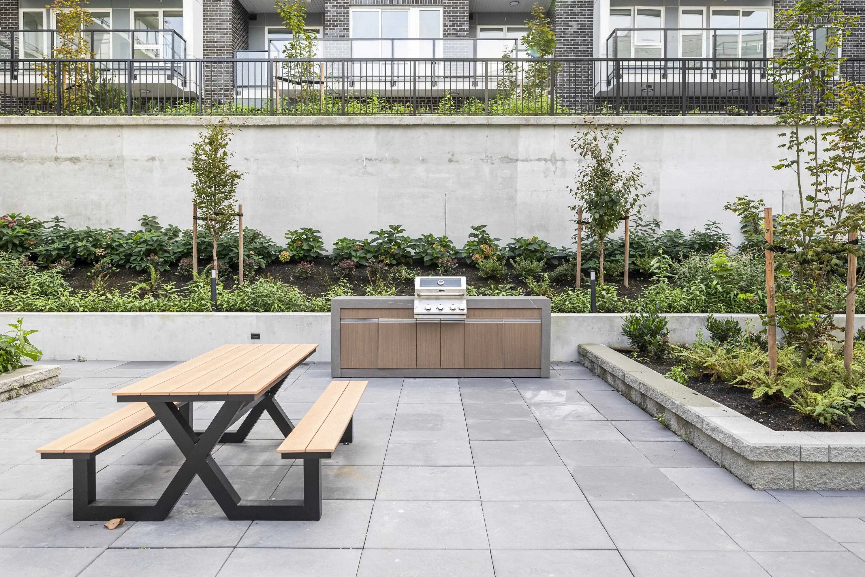 103 2002 St. George Street