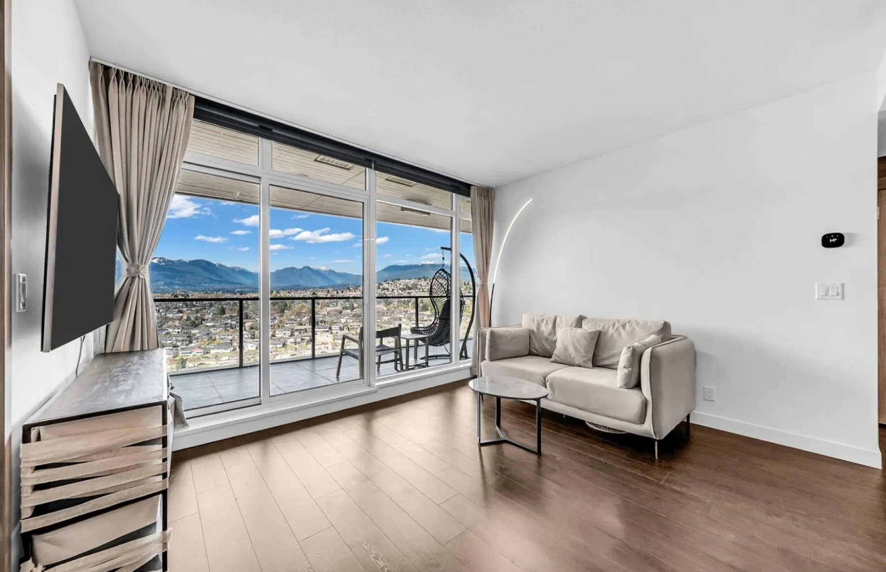 2603 4880 Lougheed Highway