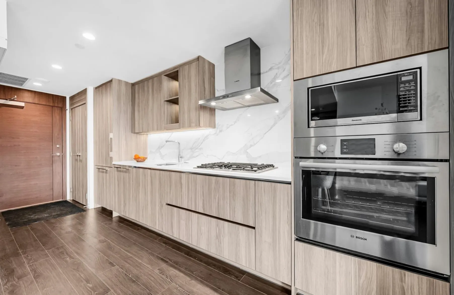 2603 4880 Lougheed Highway