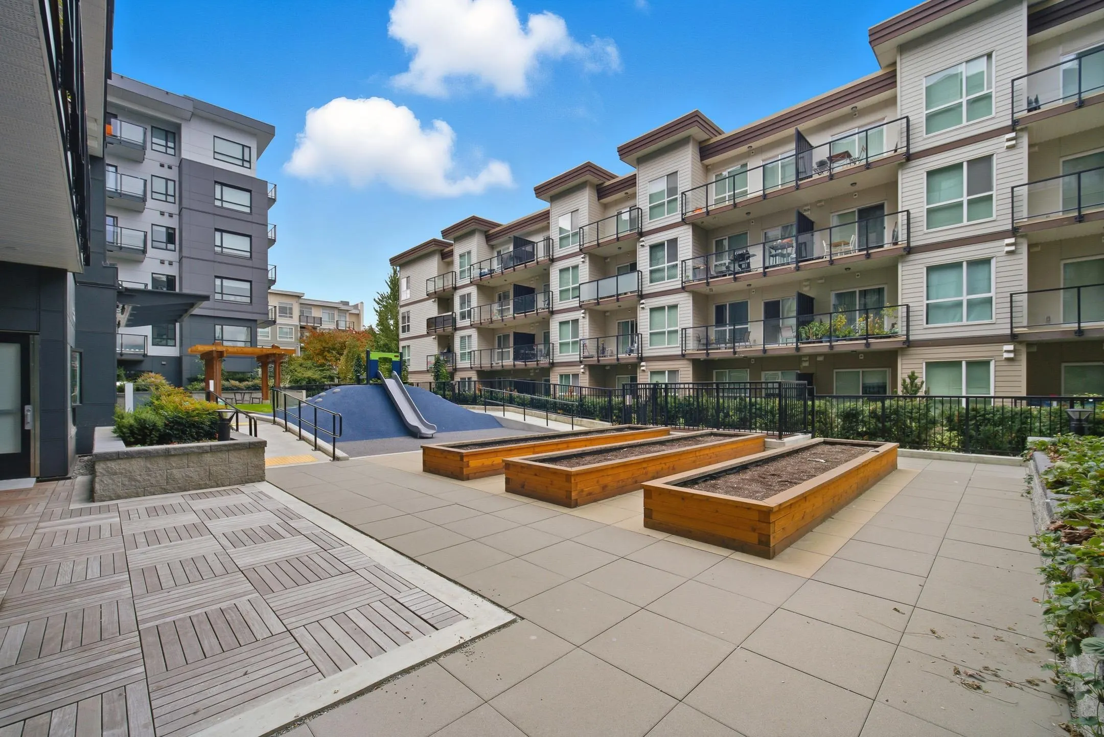 225 10777 138 Street