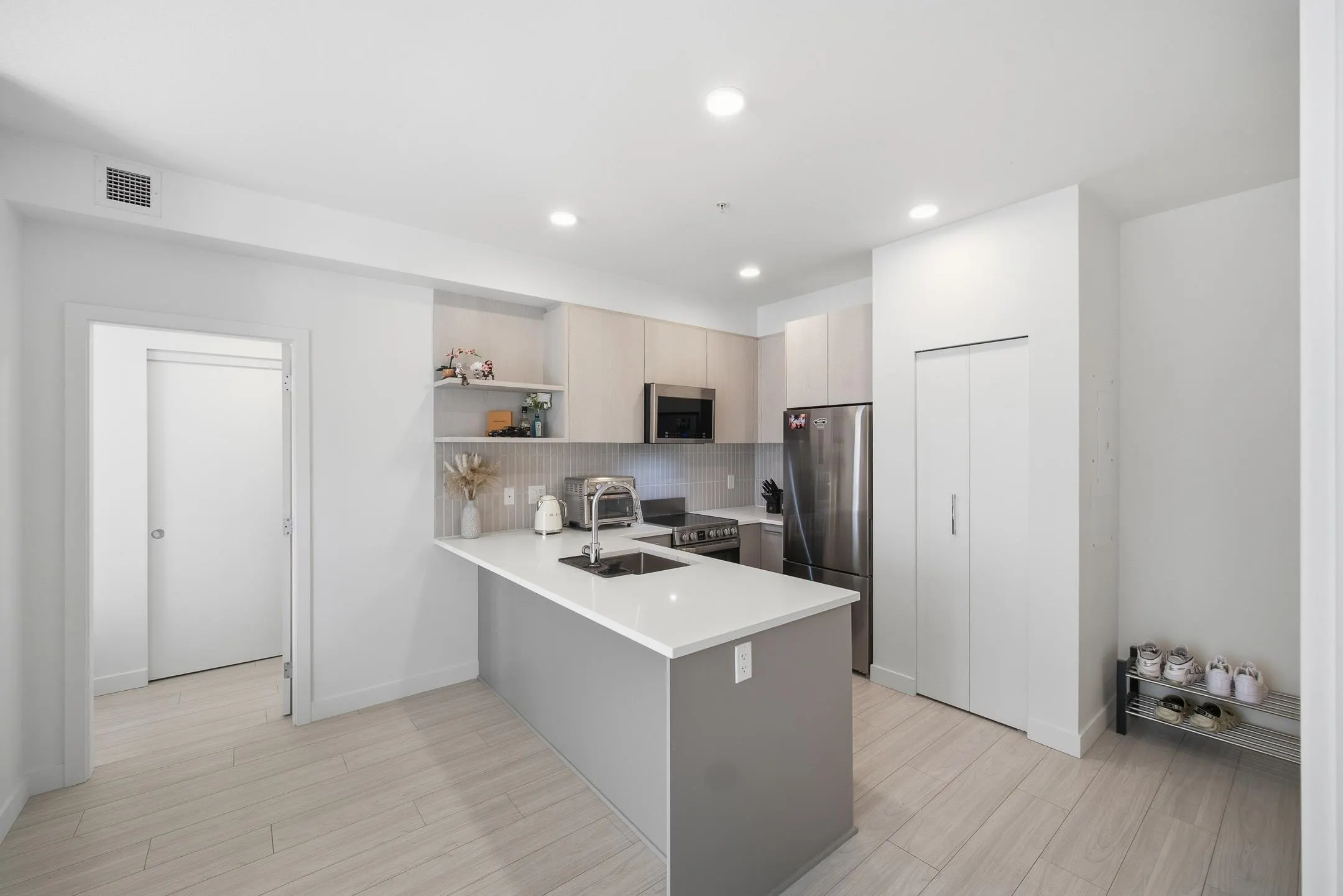 225 10777 138 Street
