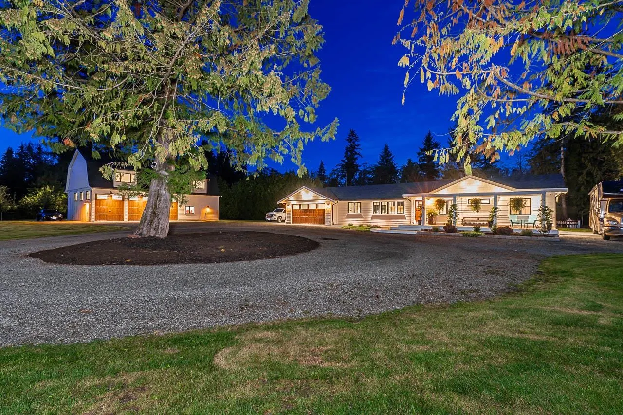 4650 Martingale Crescent