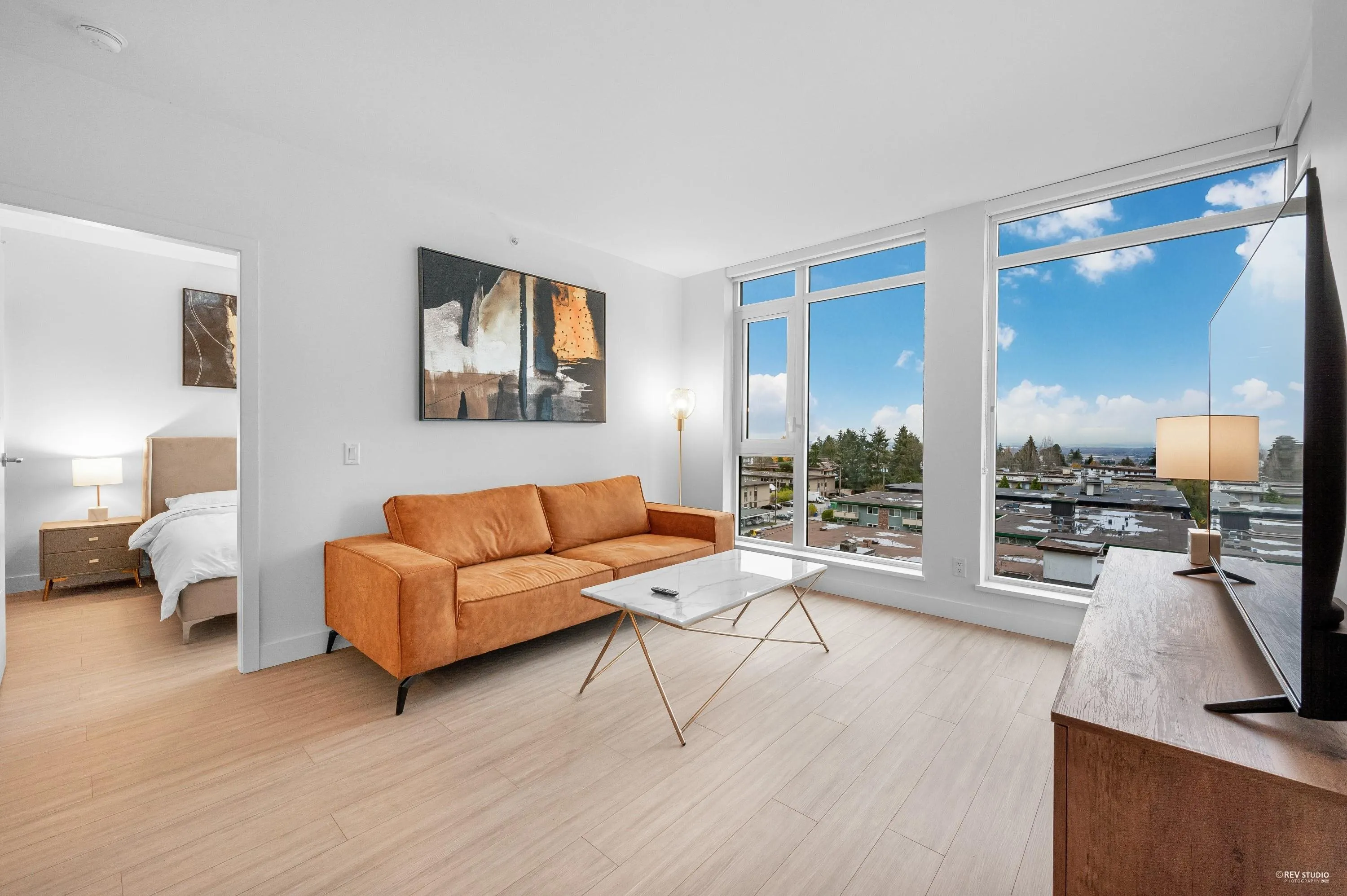 703 6398 Silver Avenue