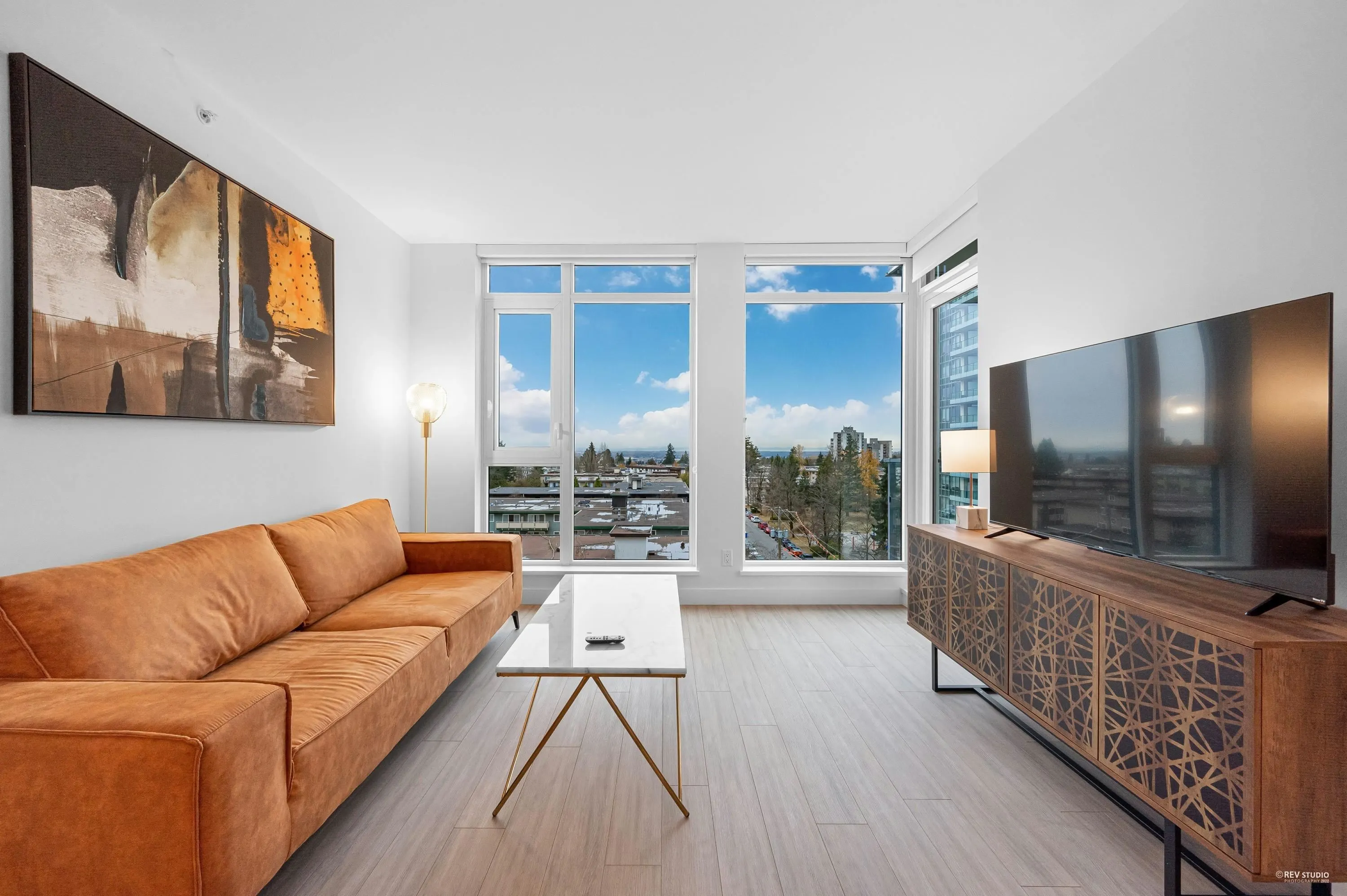 703 6398 Silver Avenue