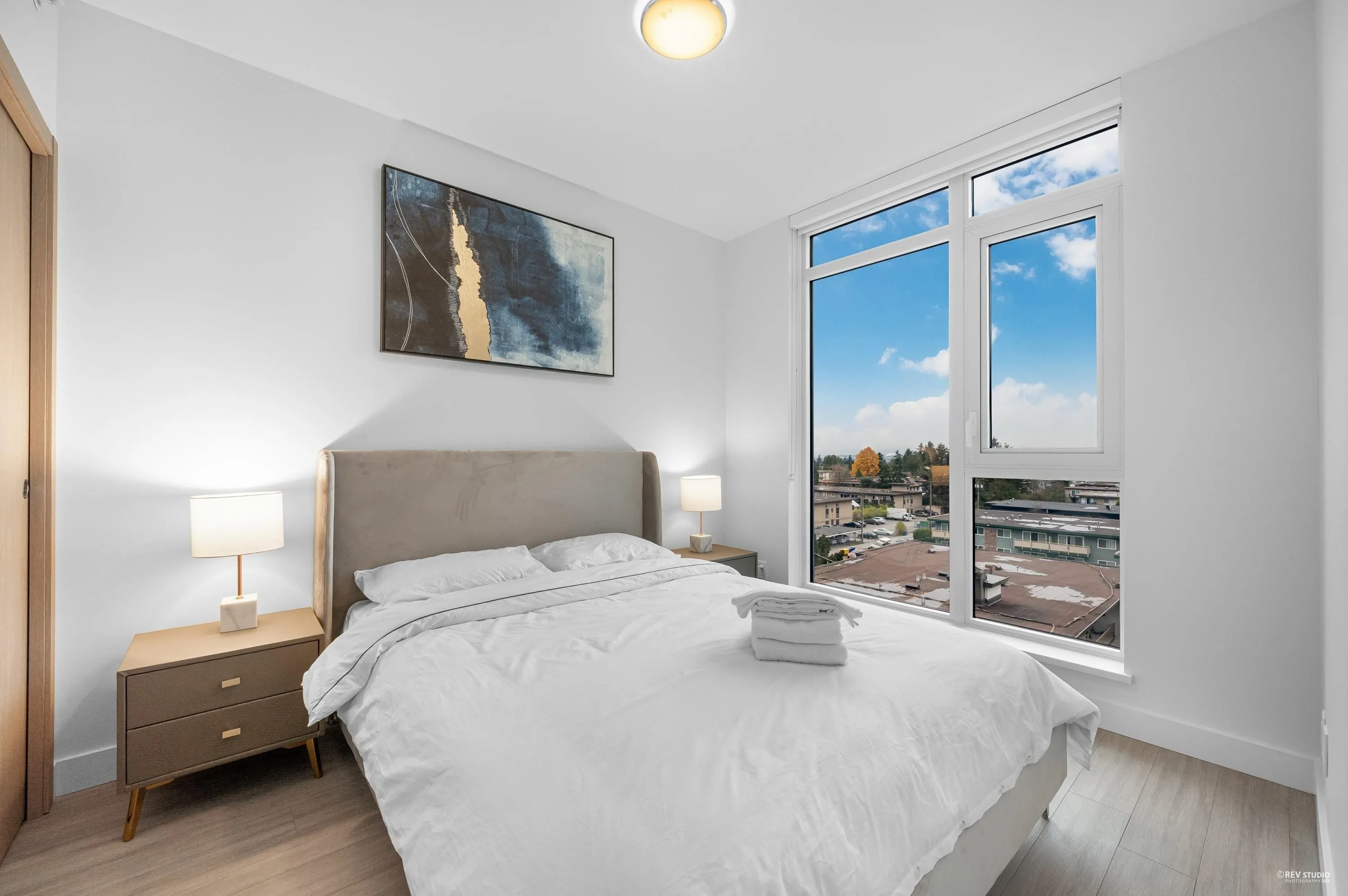 703 6398 Silver Avenue