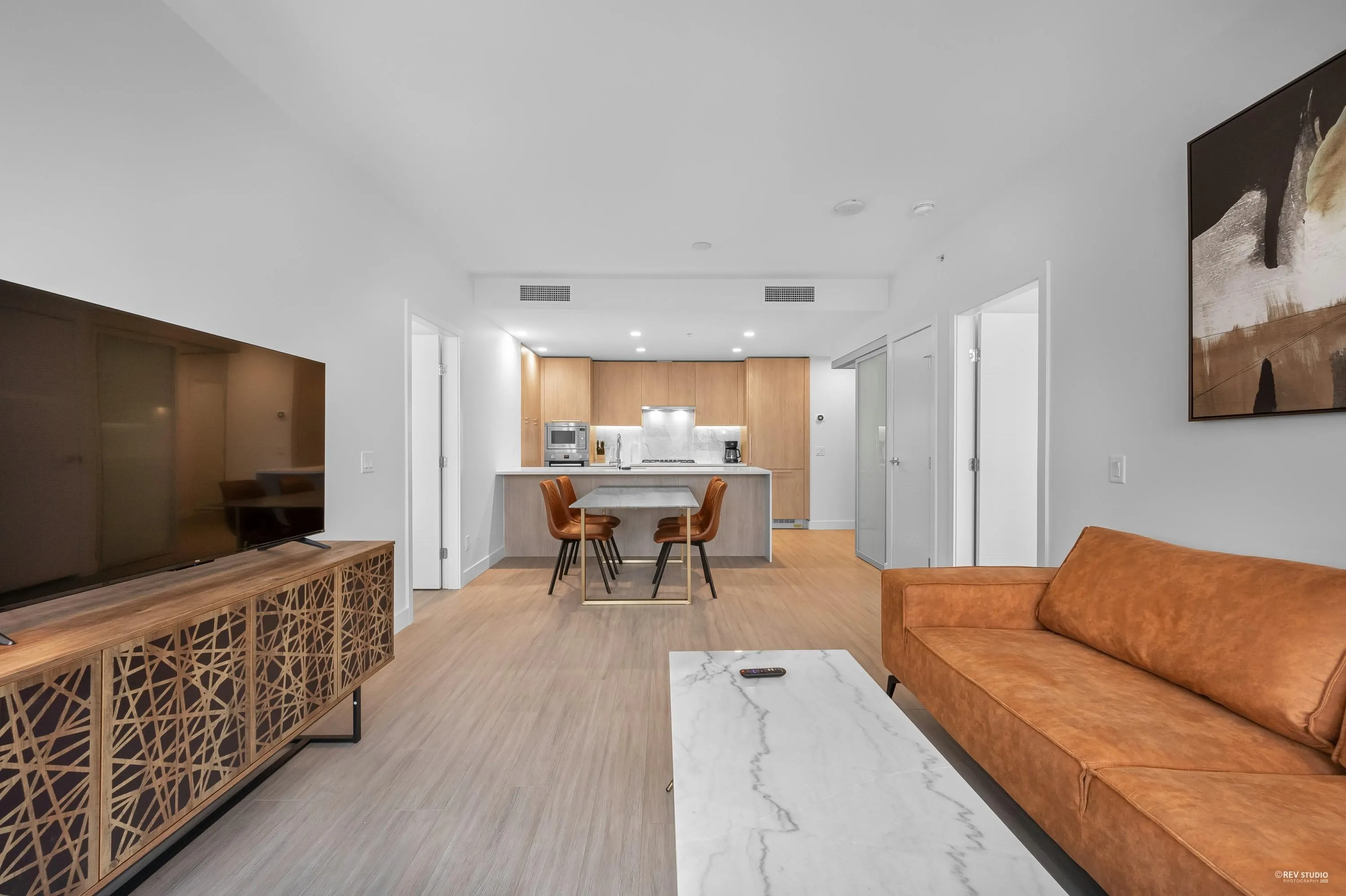 703 6398 Silver Avenue