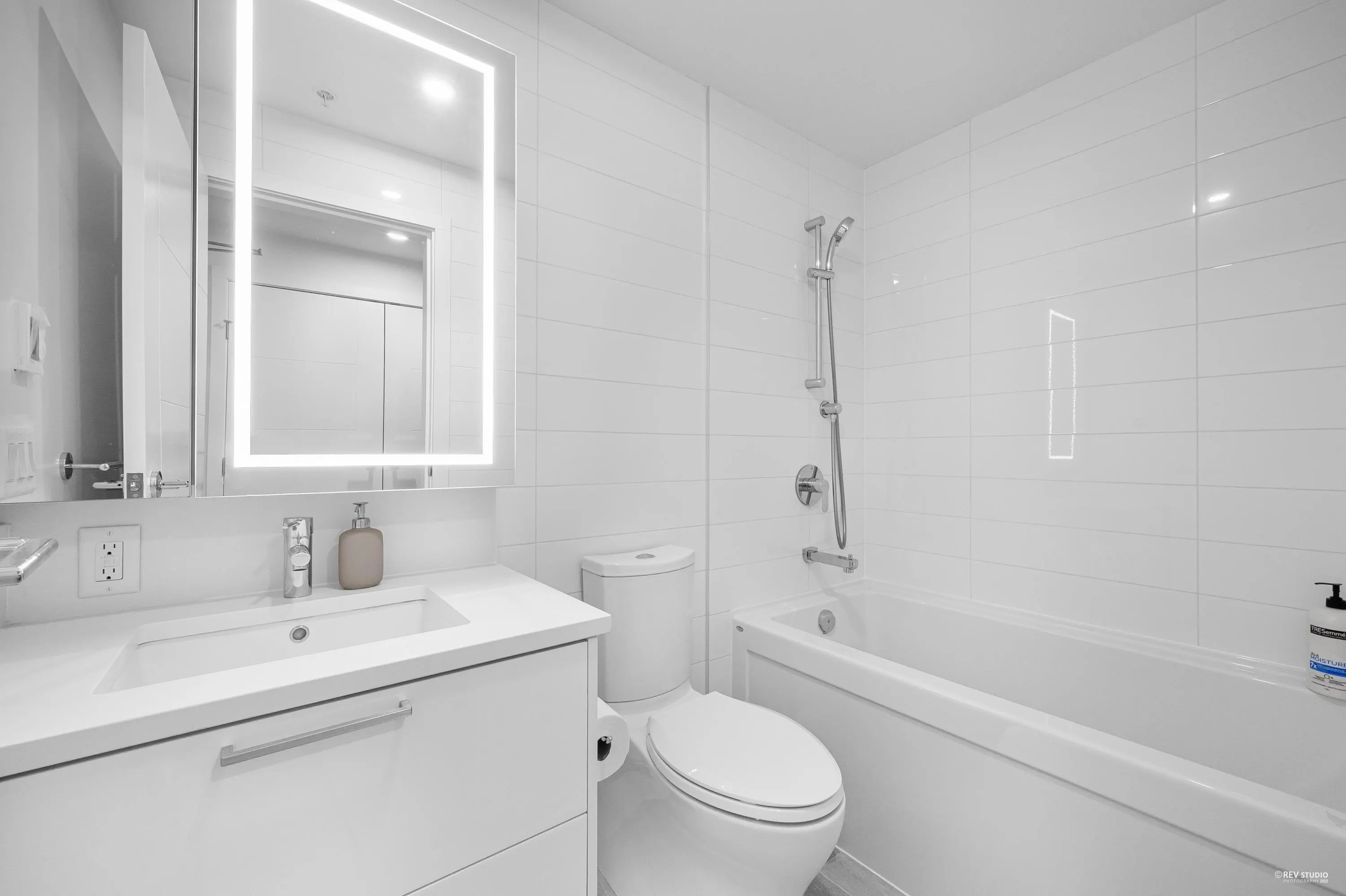 703 6398 Silver Avenue