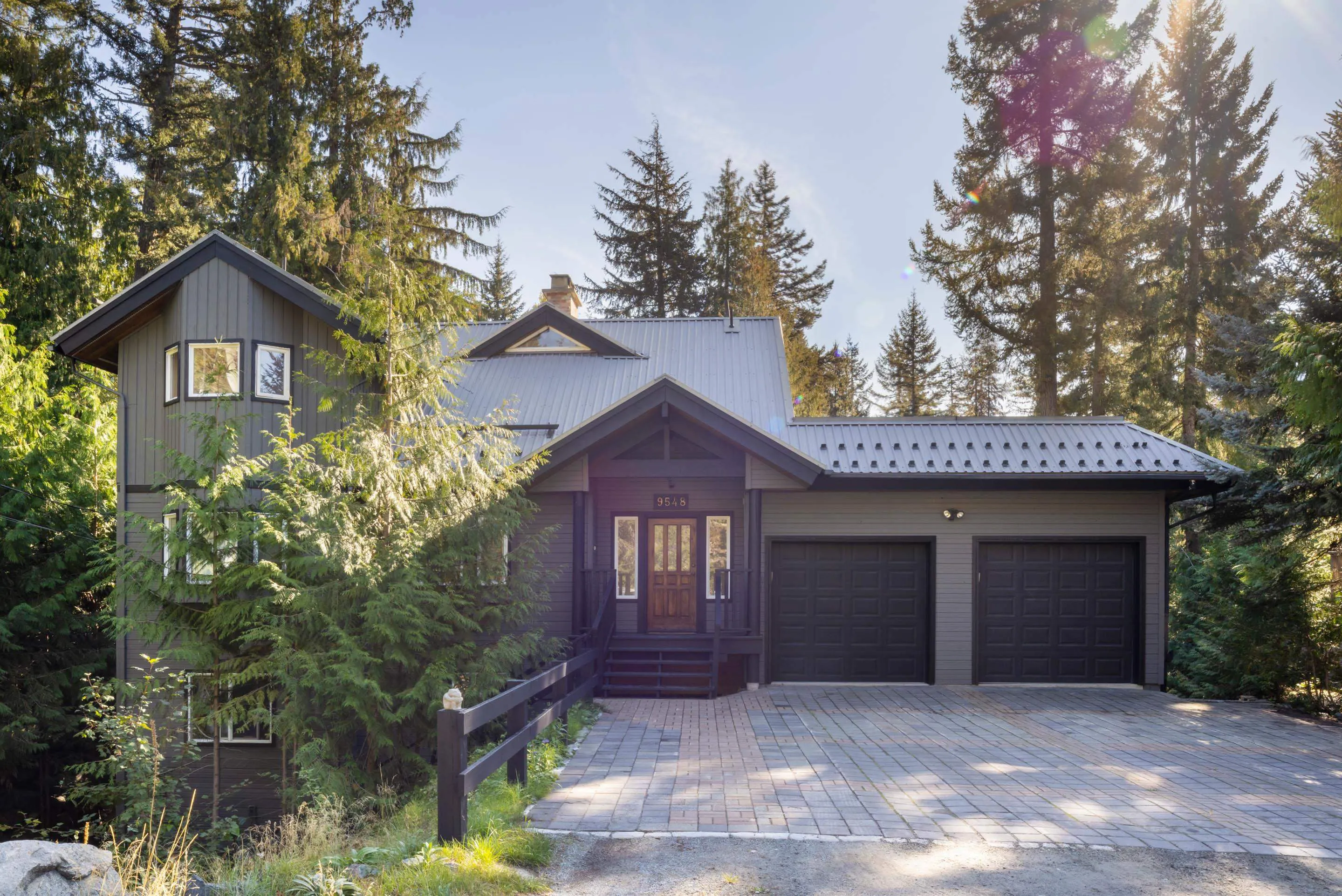 9548 Emerald Drive