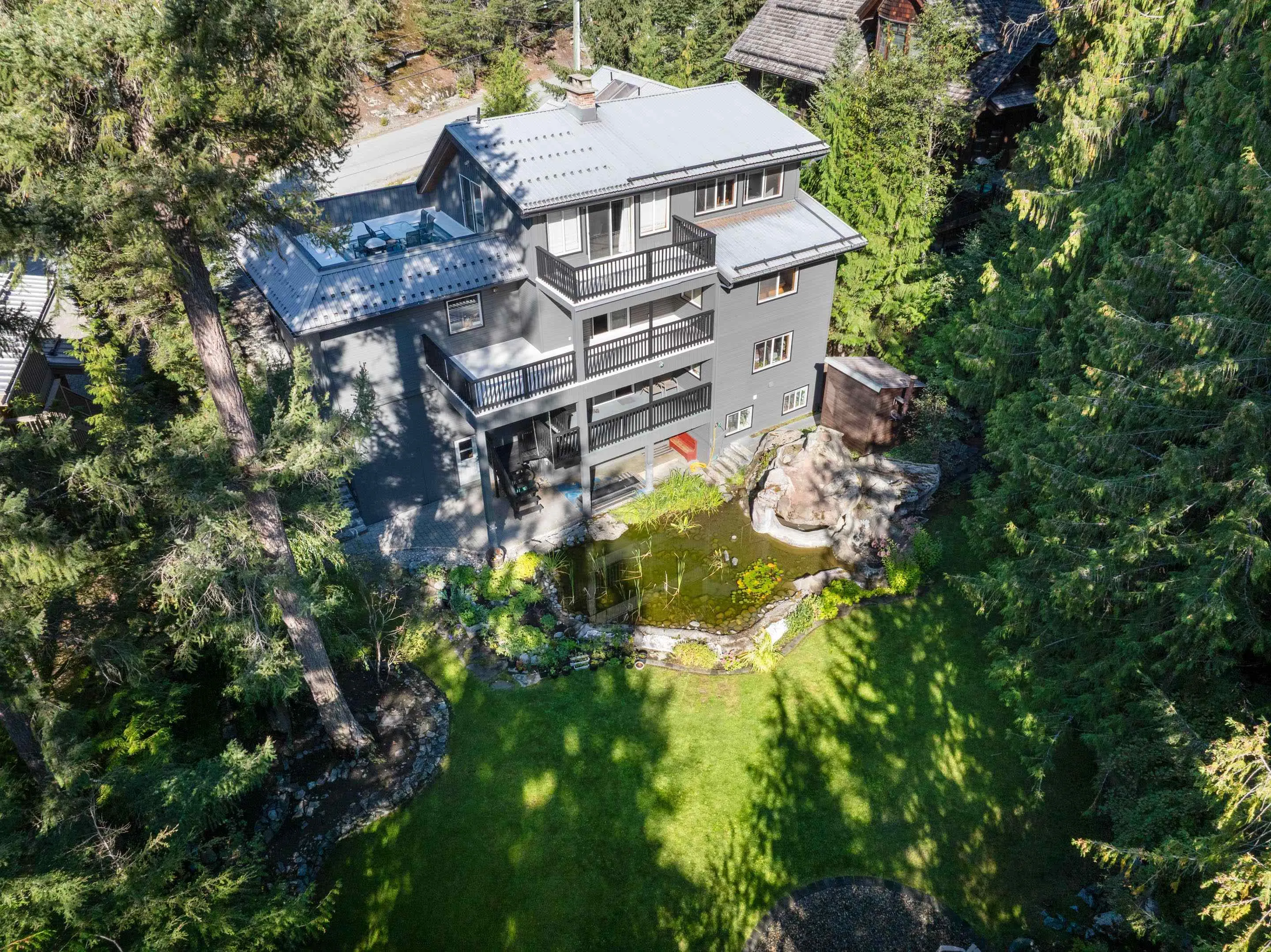9548 Emerald Drive