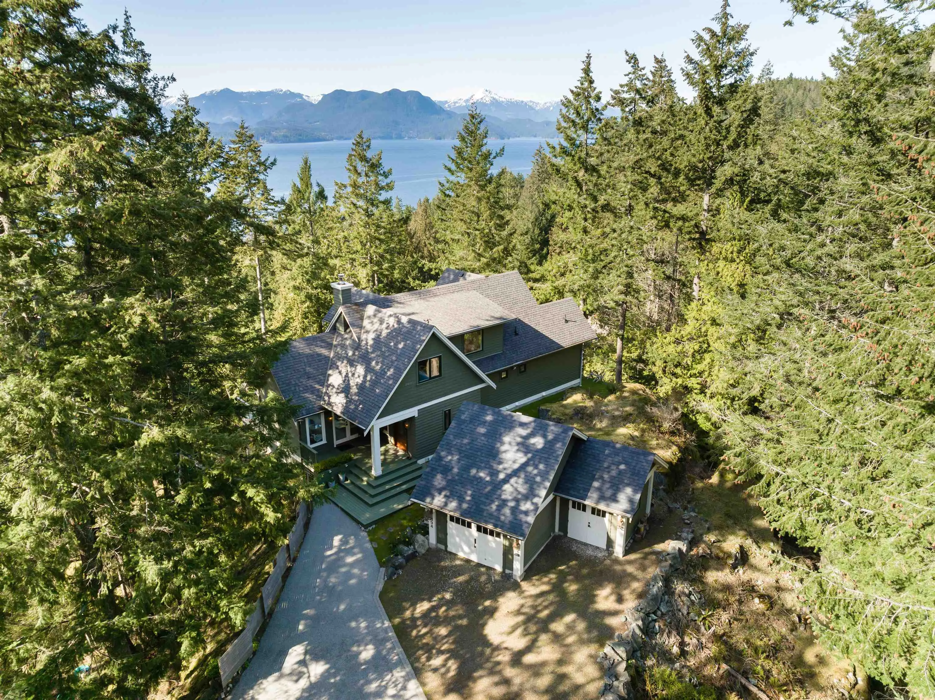 894 Schooner Lane