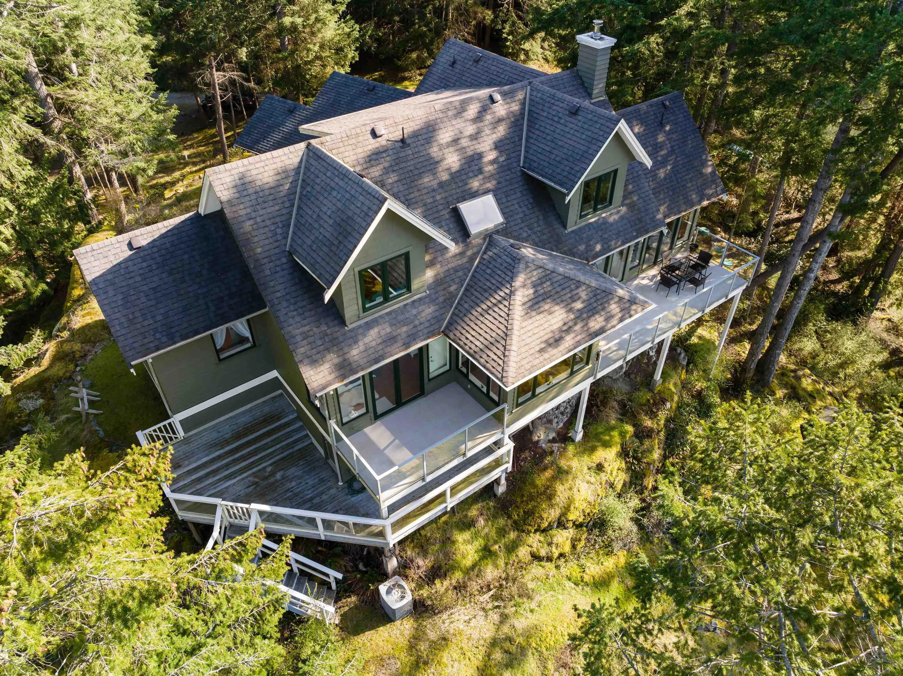 894 Schooner Lane