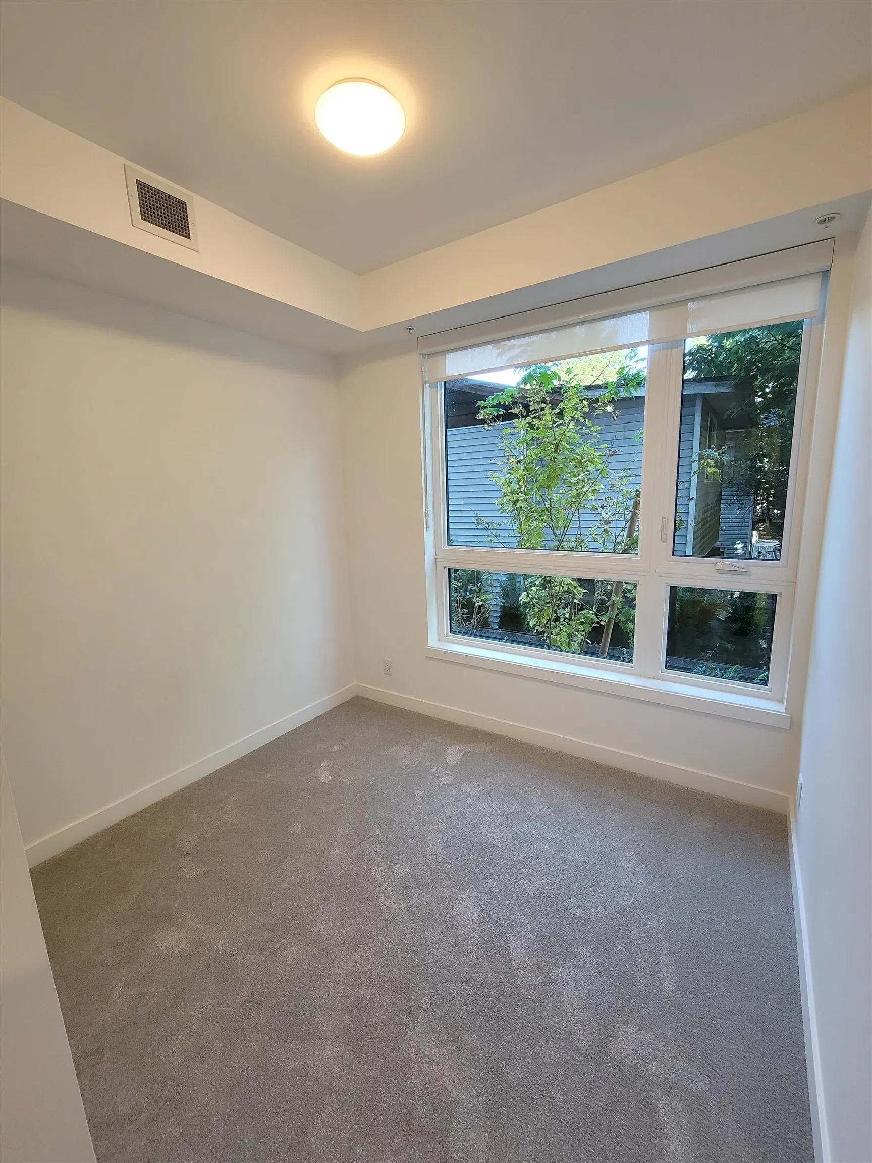 116 150 James Road