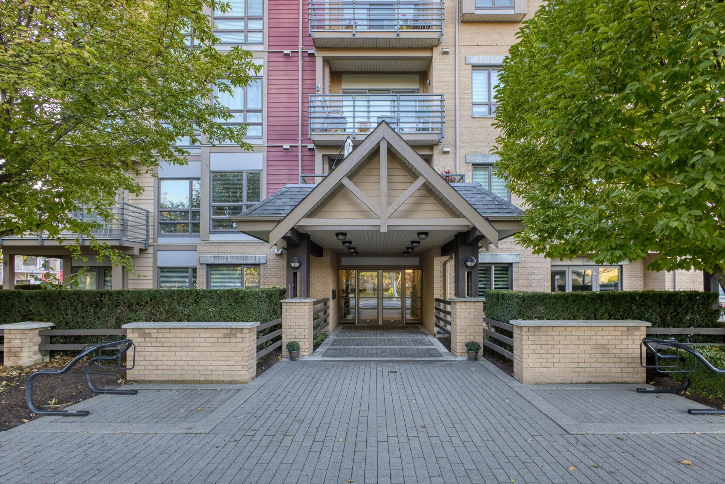 406 5811 177b Street