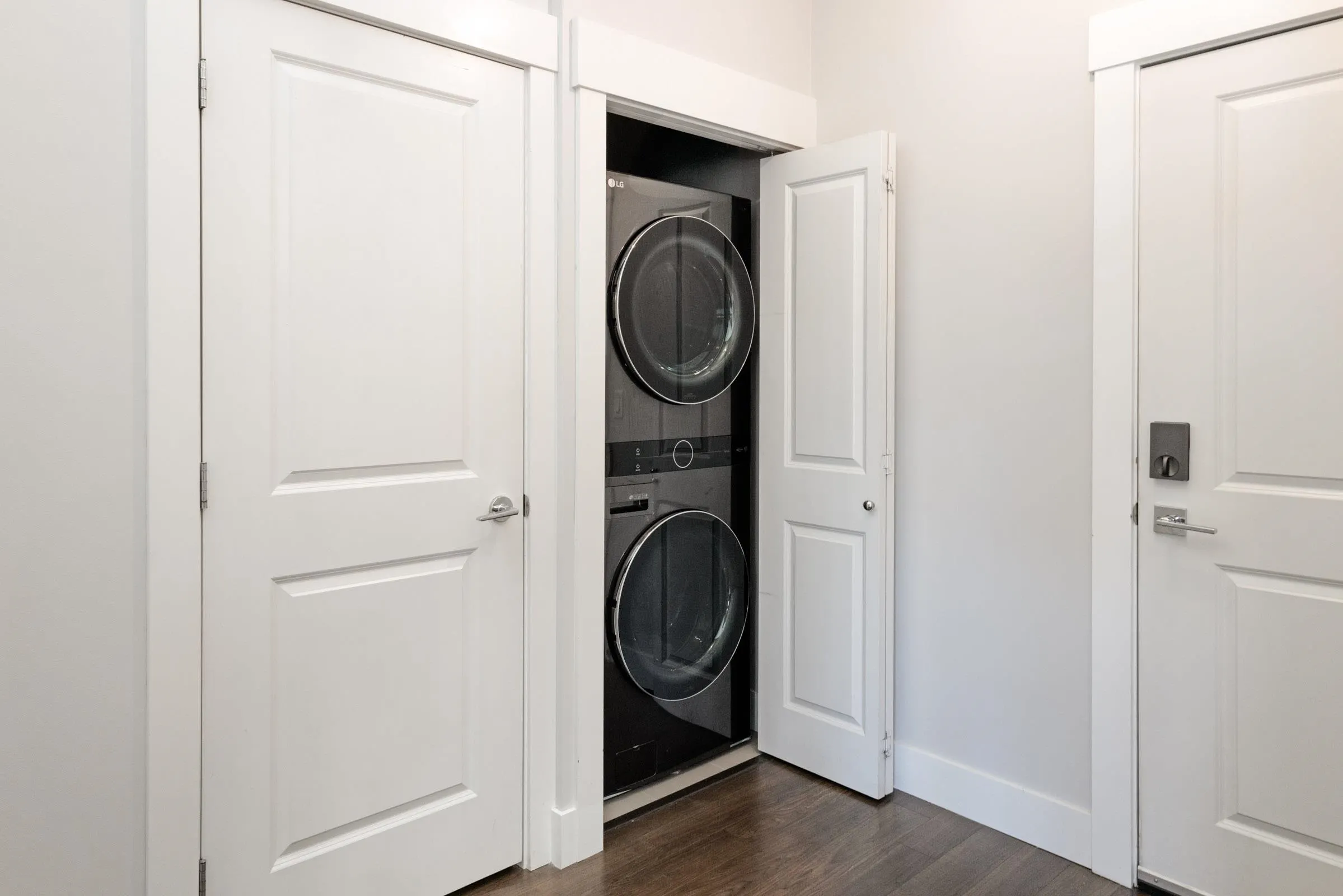 406 5811 177b Street