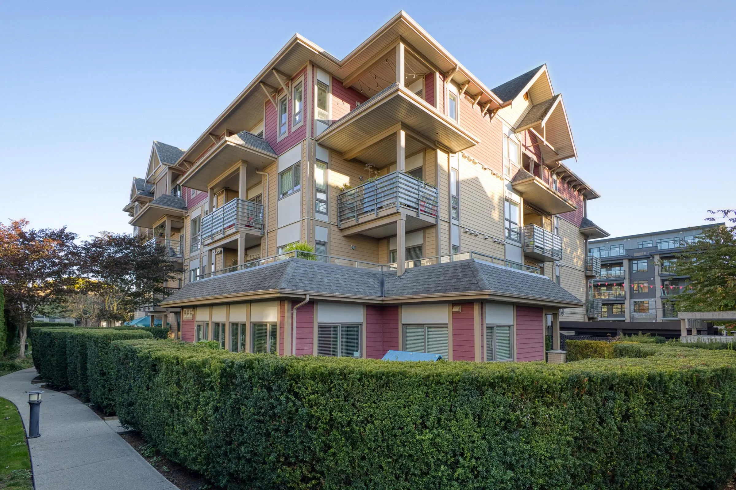 406 5811 177b Street