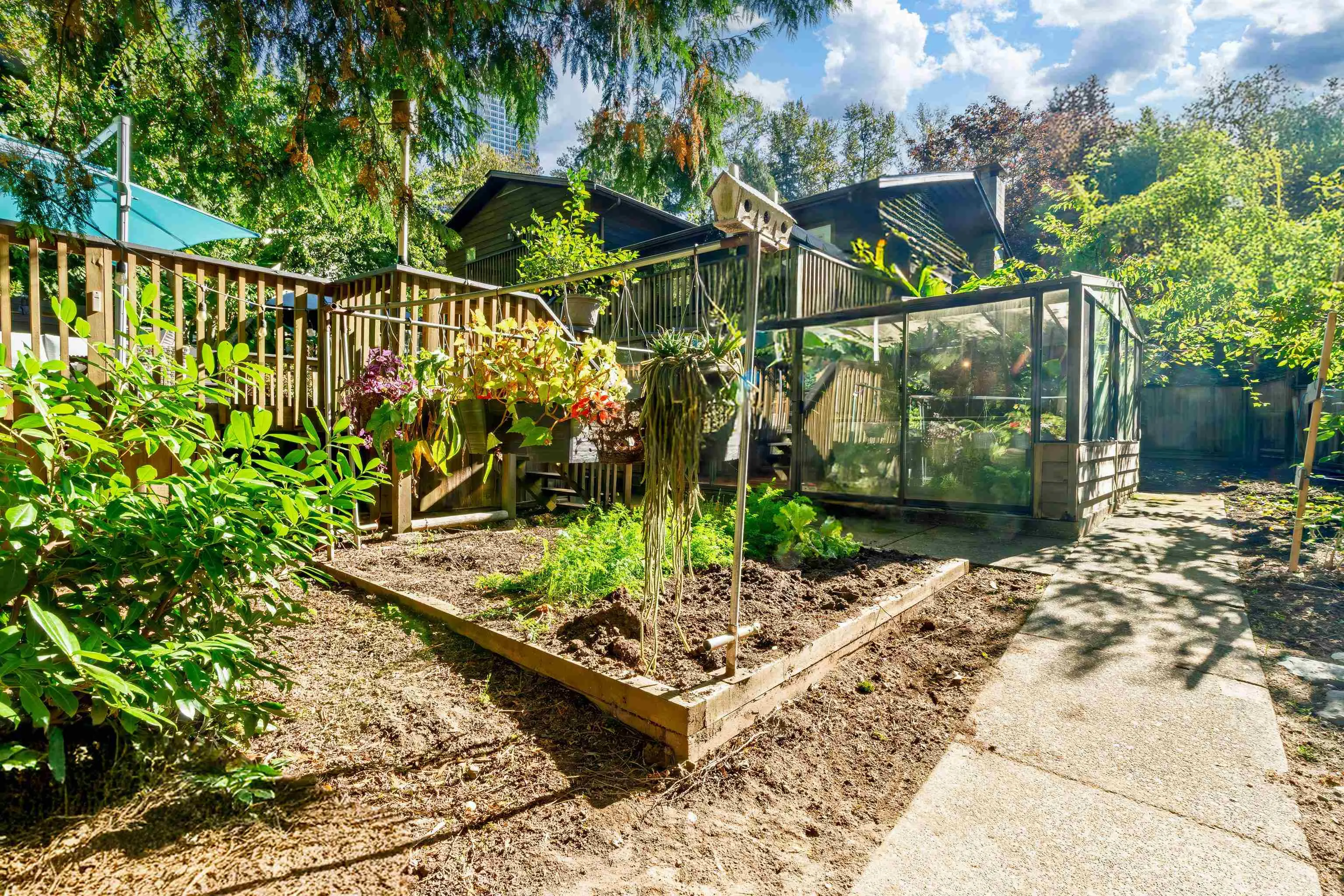 2475 Norcrest Court